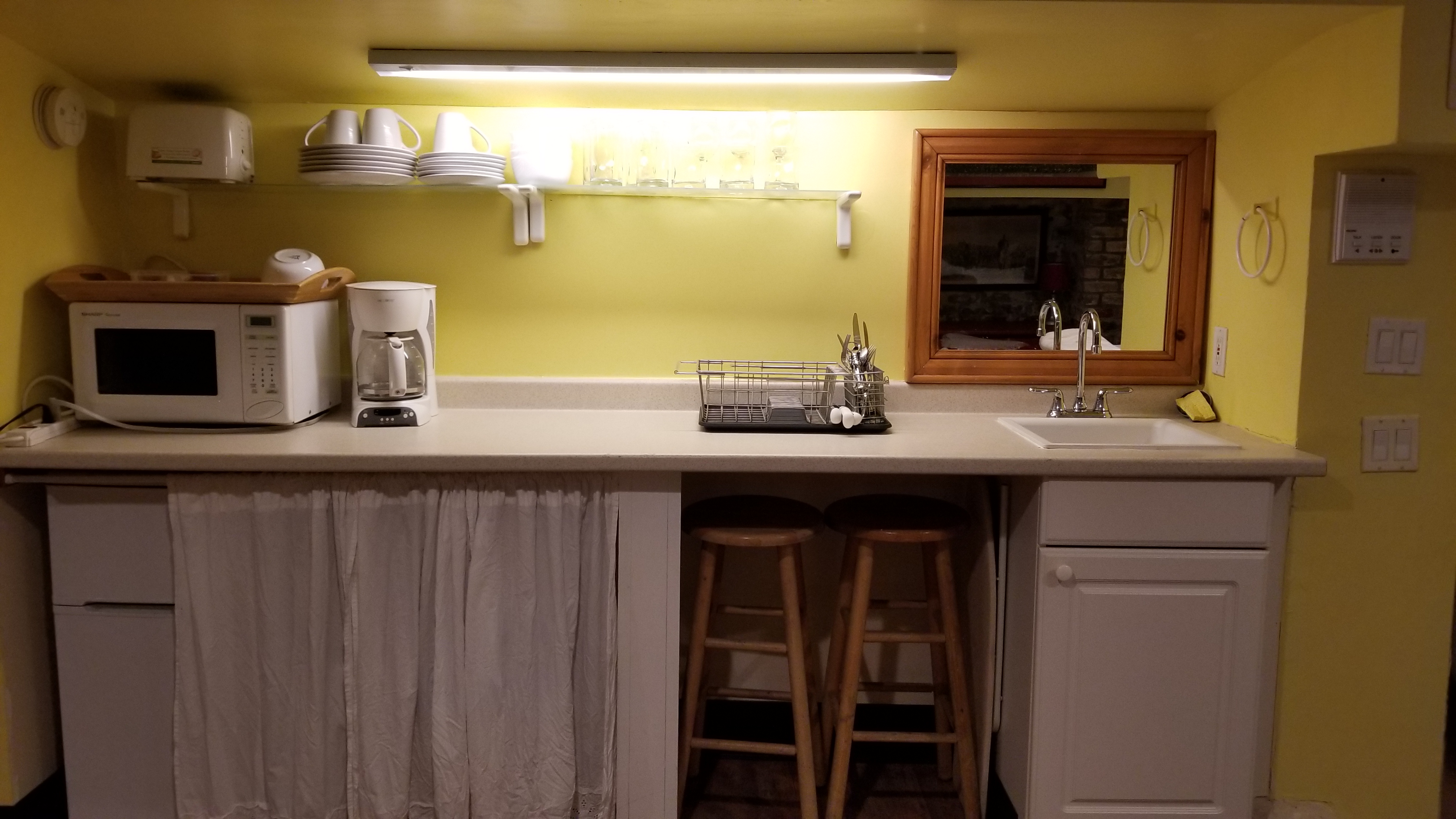 Studio Two Double Beds