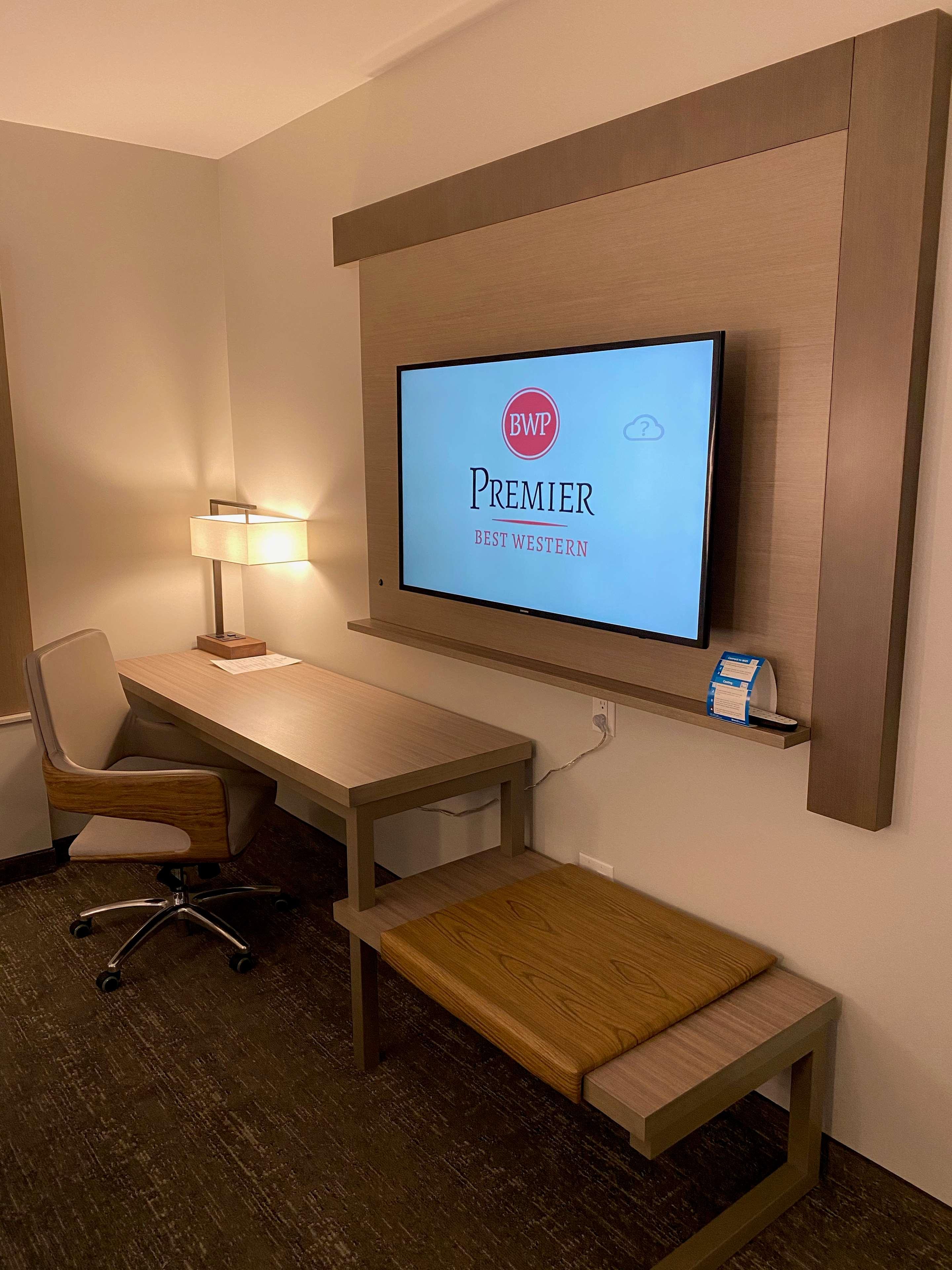 Suite King Bed Non Smoking