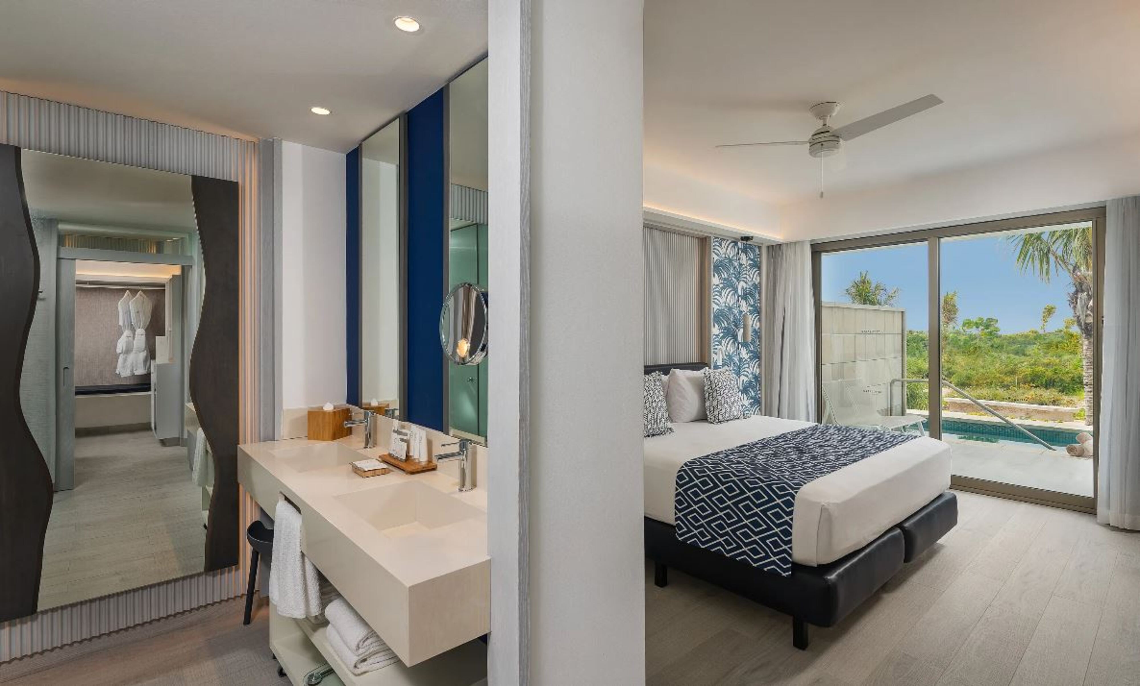 Suite with Private Pool