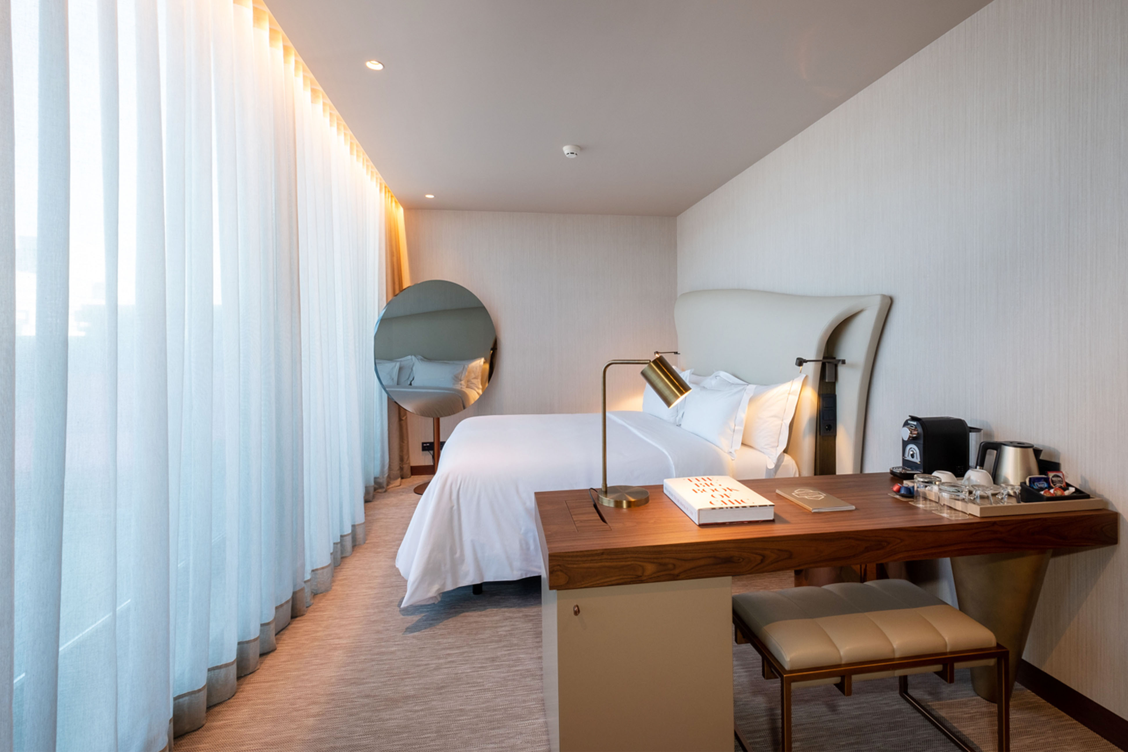 Single Deluxe Superior