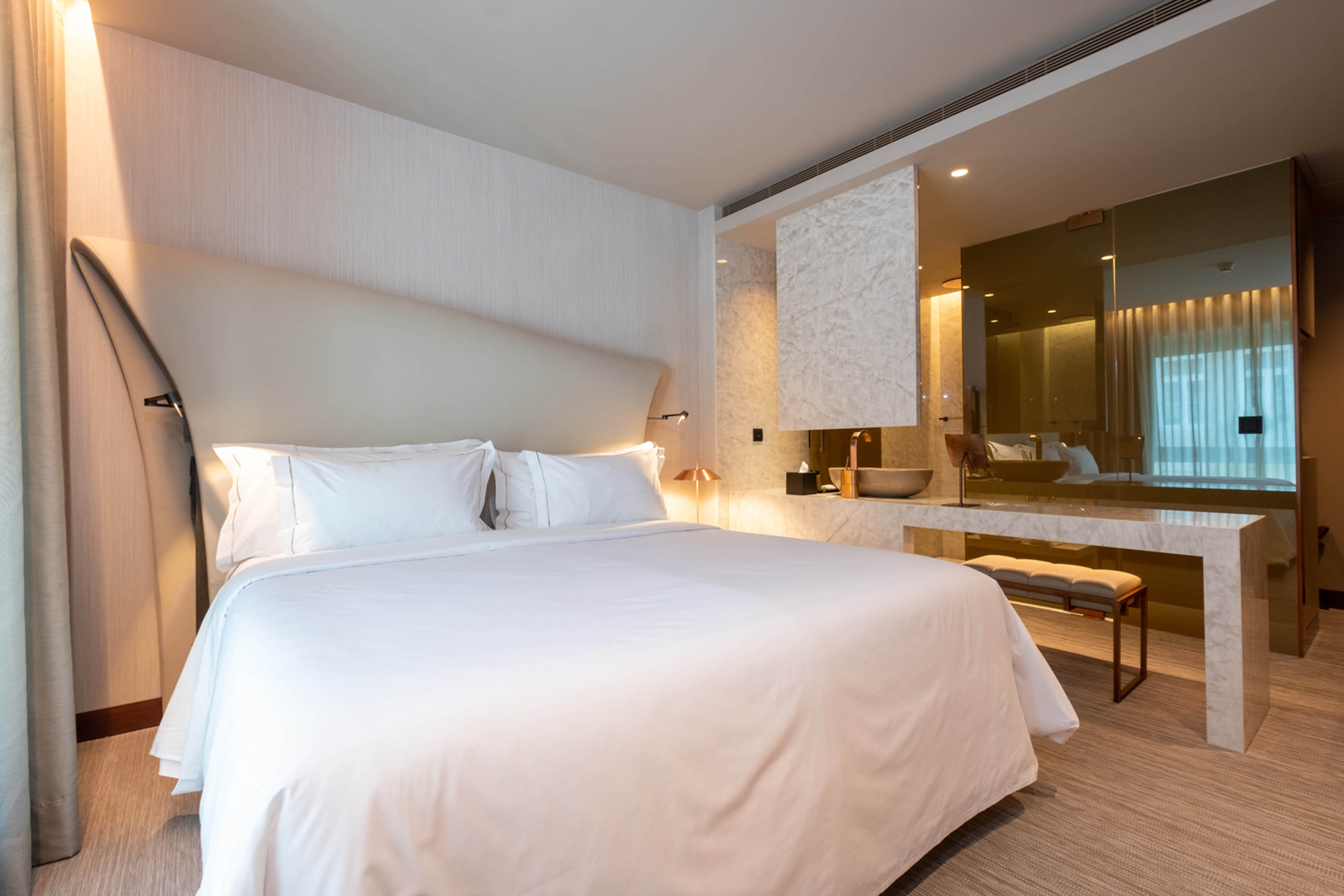 Family Room Capacity 4