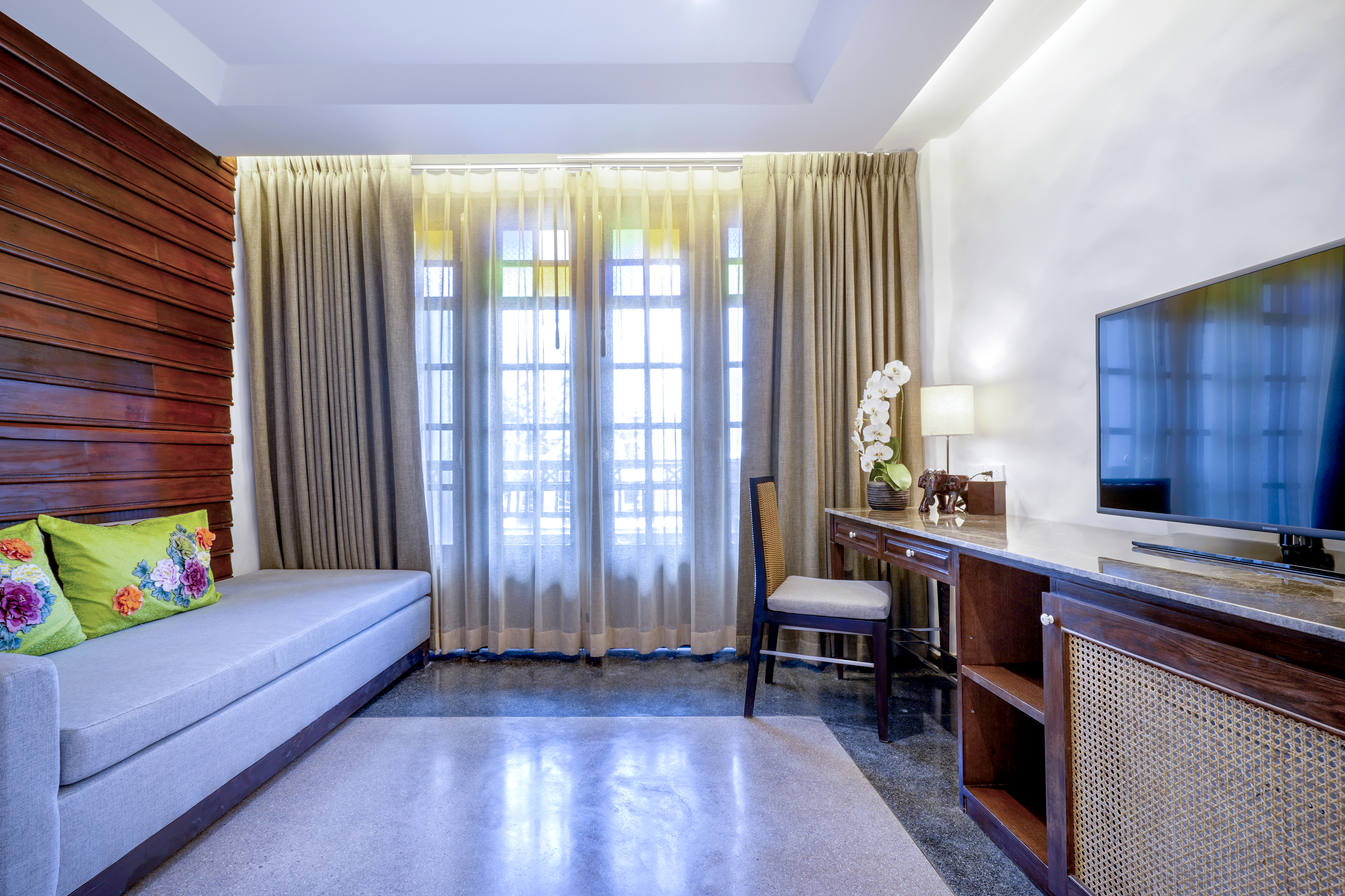 Double or Twin Deluxe