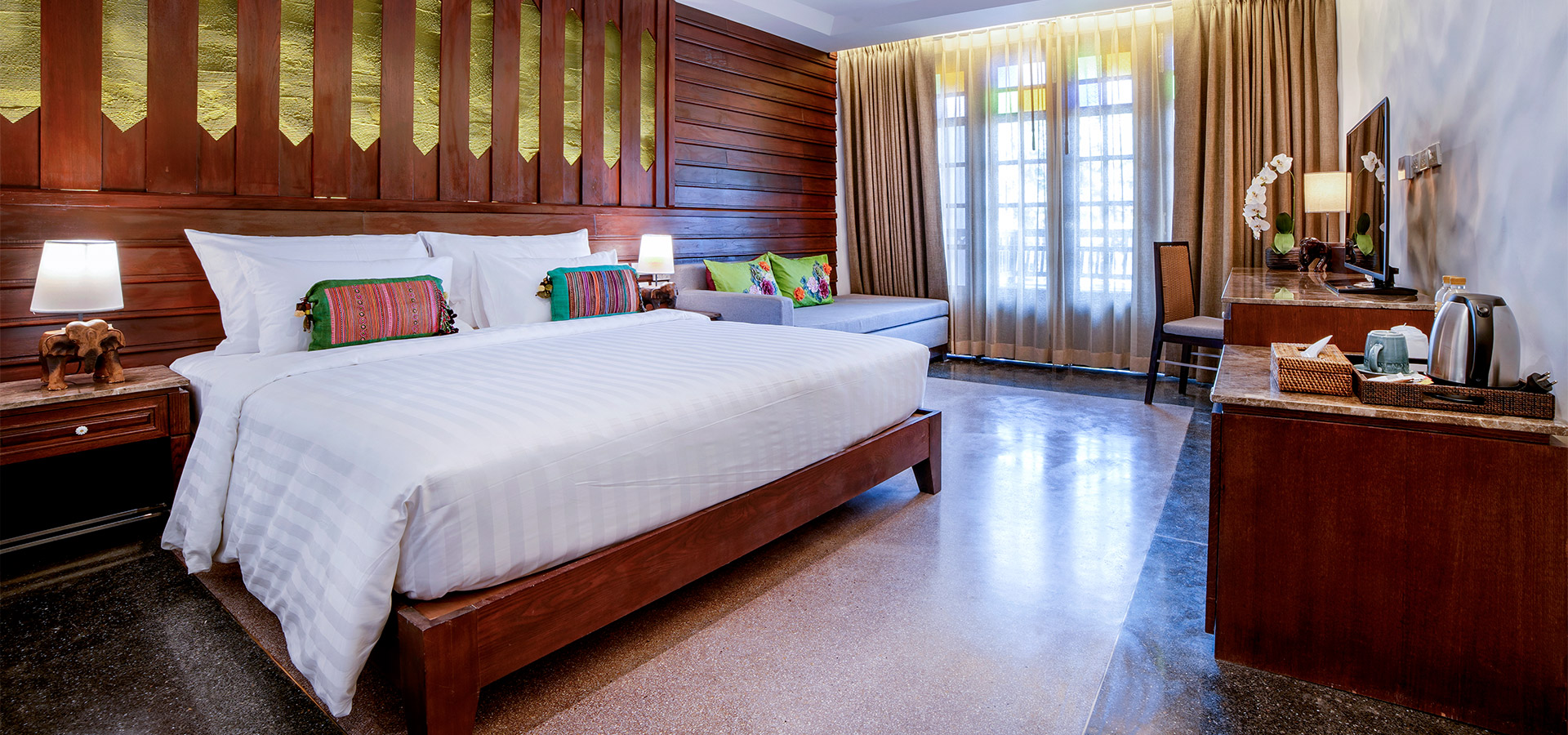 Double or Twin Deluxe