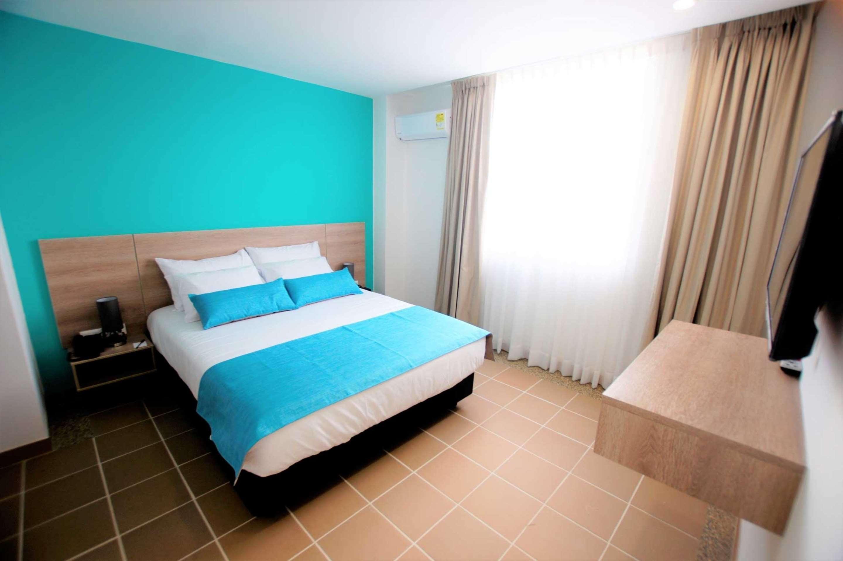 Suite Queen Bed Non Smoking