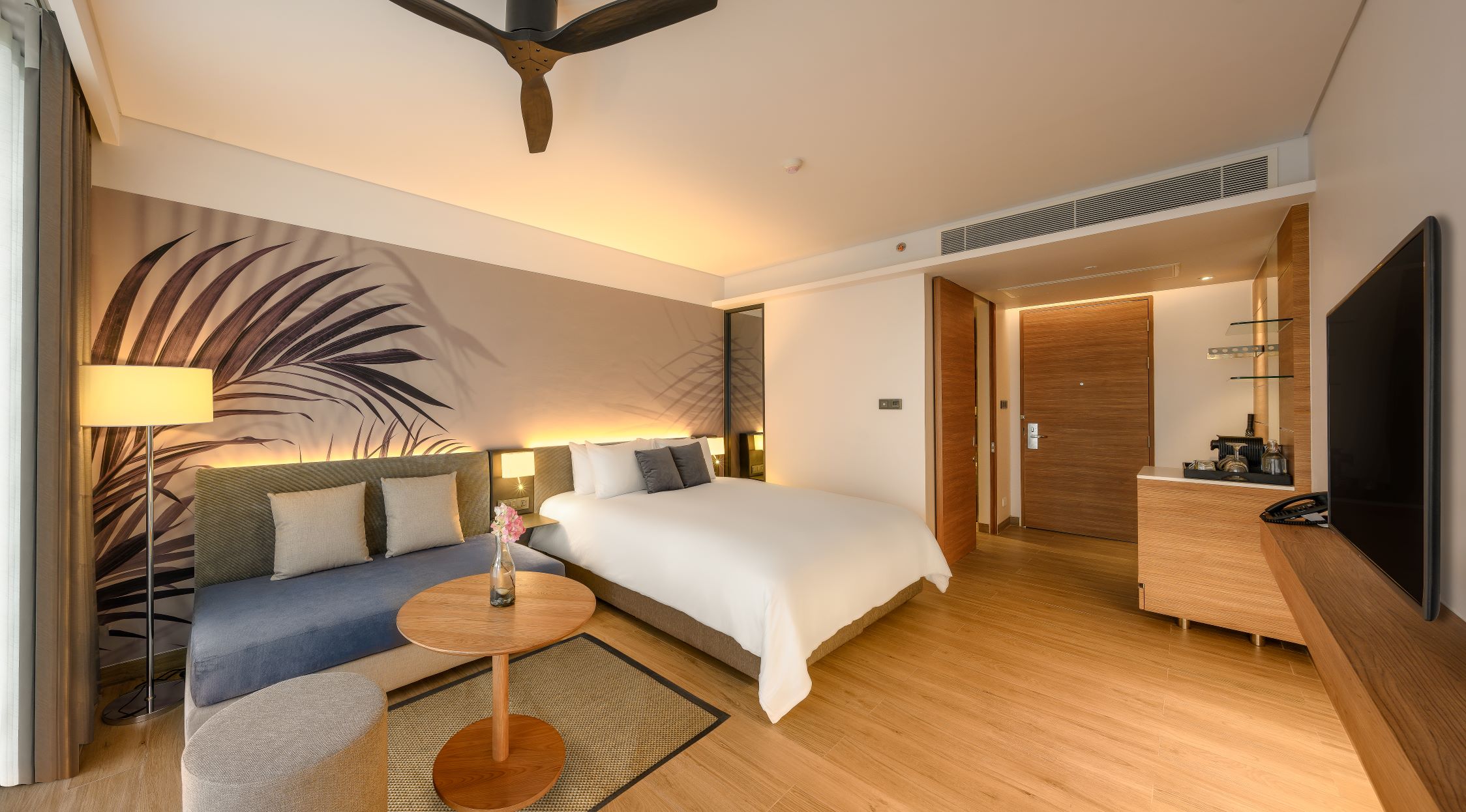 Junior Suite Pool View