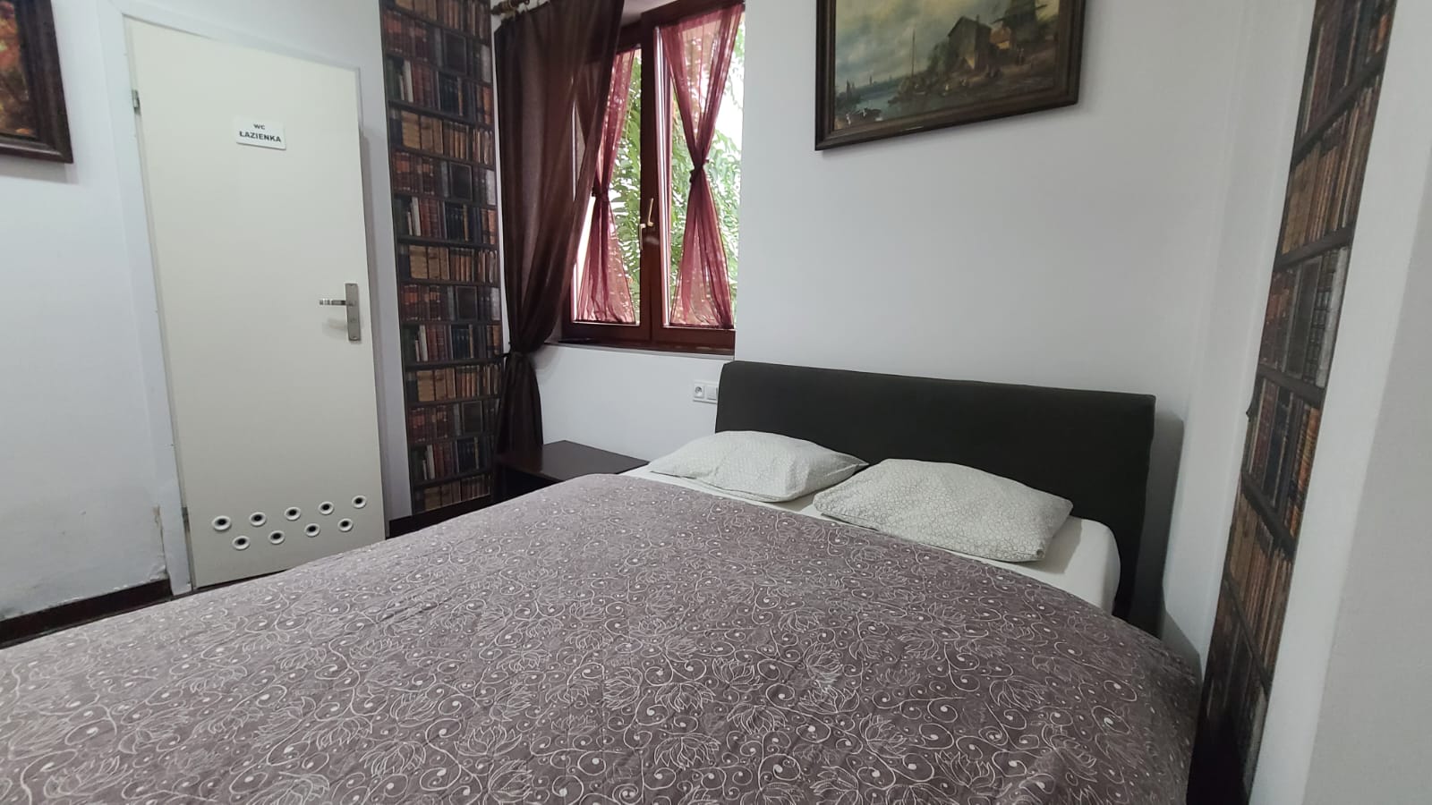 Double One Bedroom One Bathroom