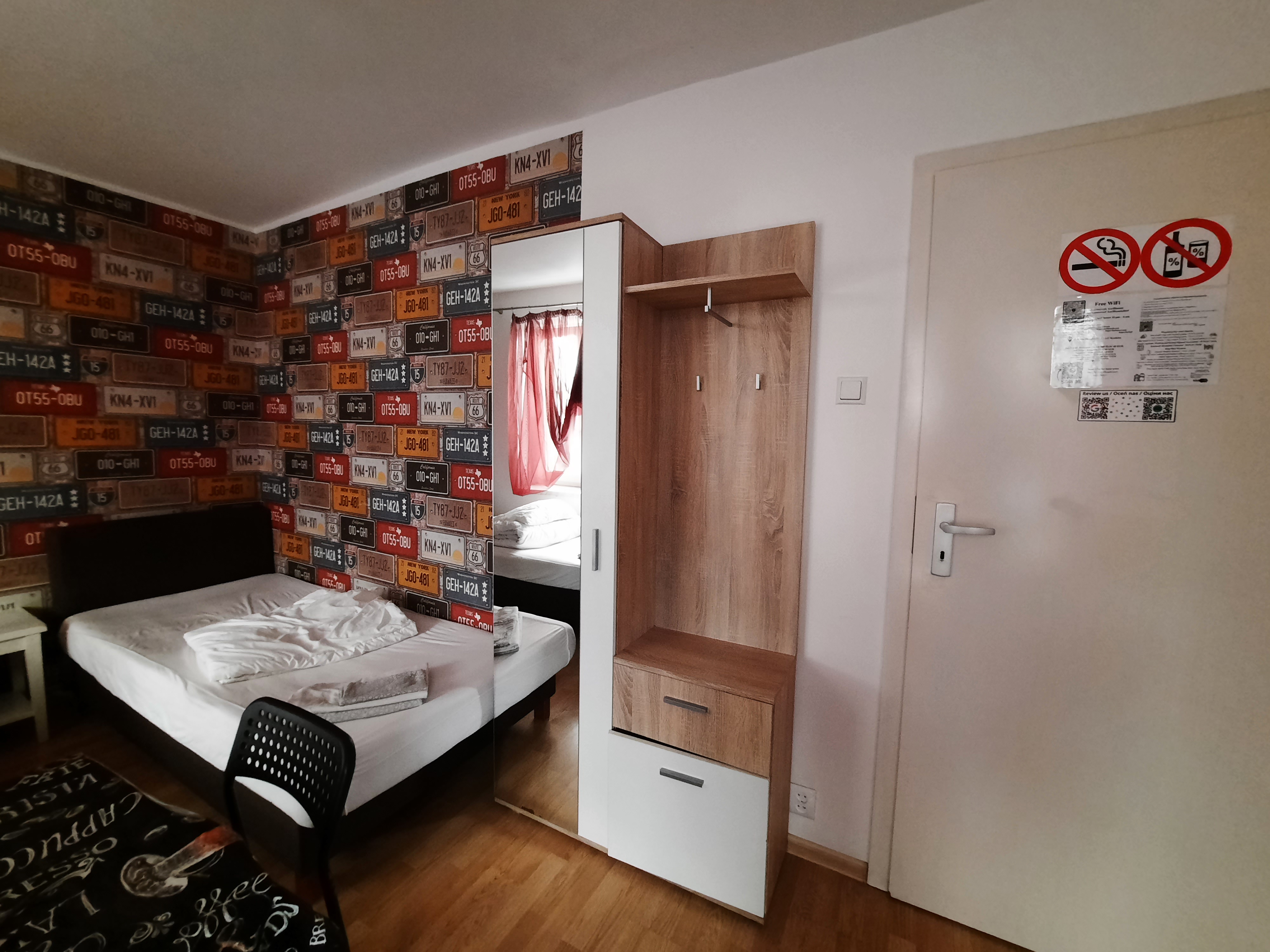 Triple with Shared Bathroom