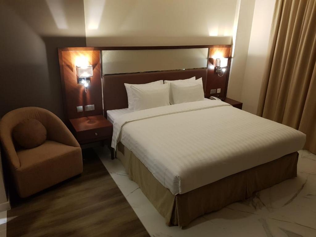 Double or Twin Standard