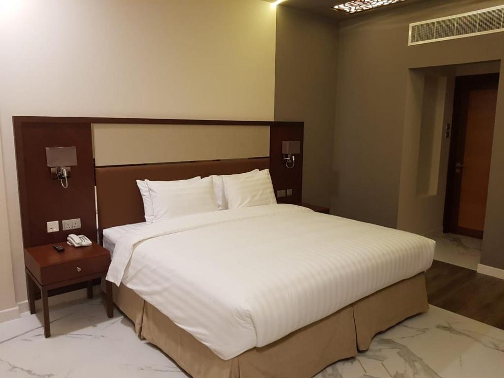 Double or Twin Standard