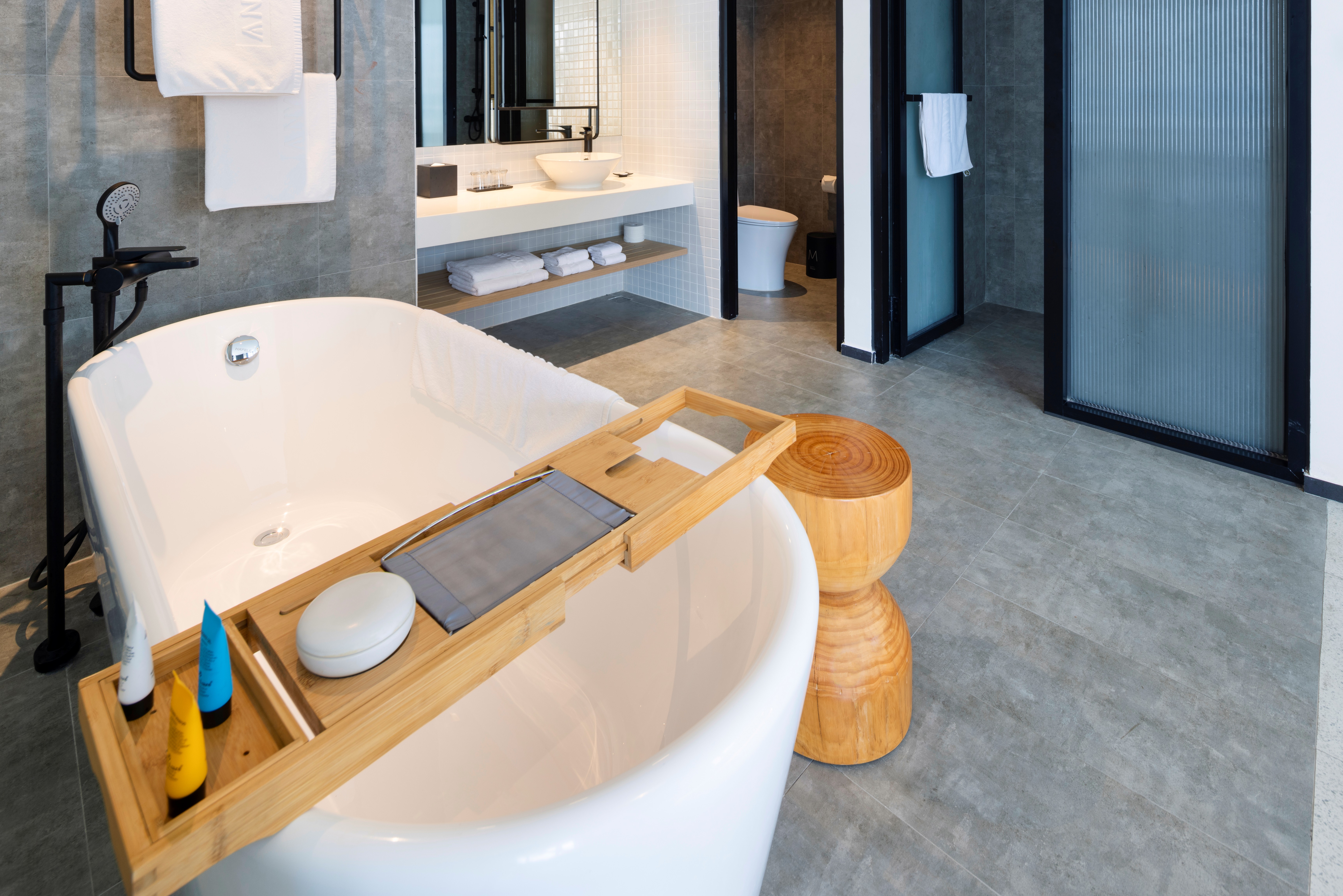 Suite Sea View King Bed