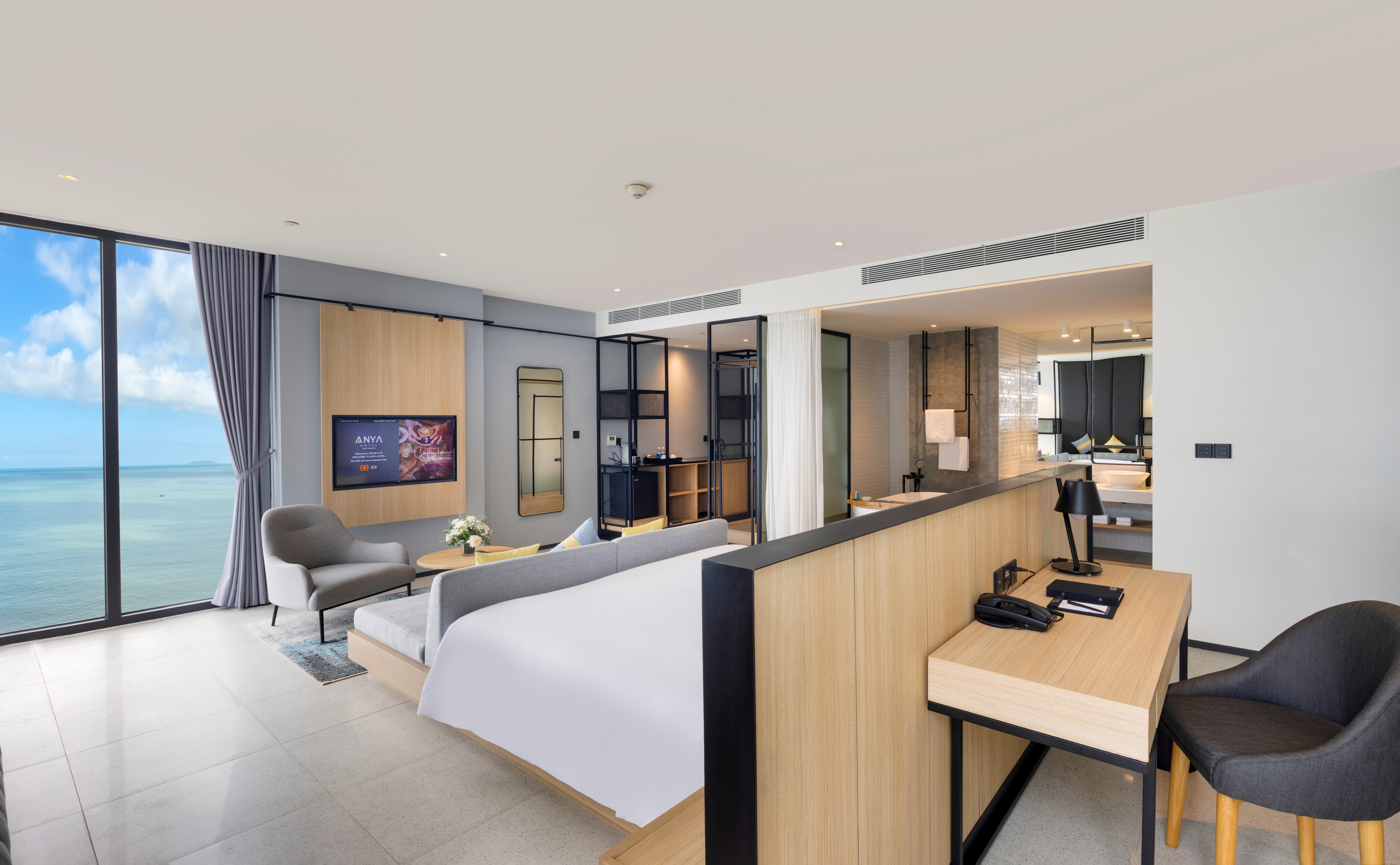 Suite Sea View King Bed