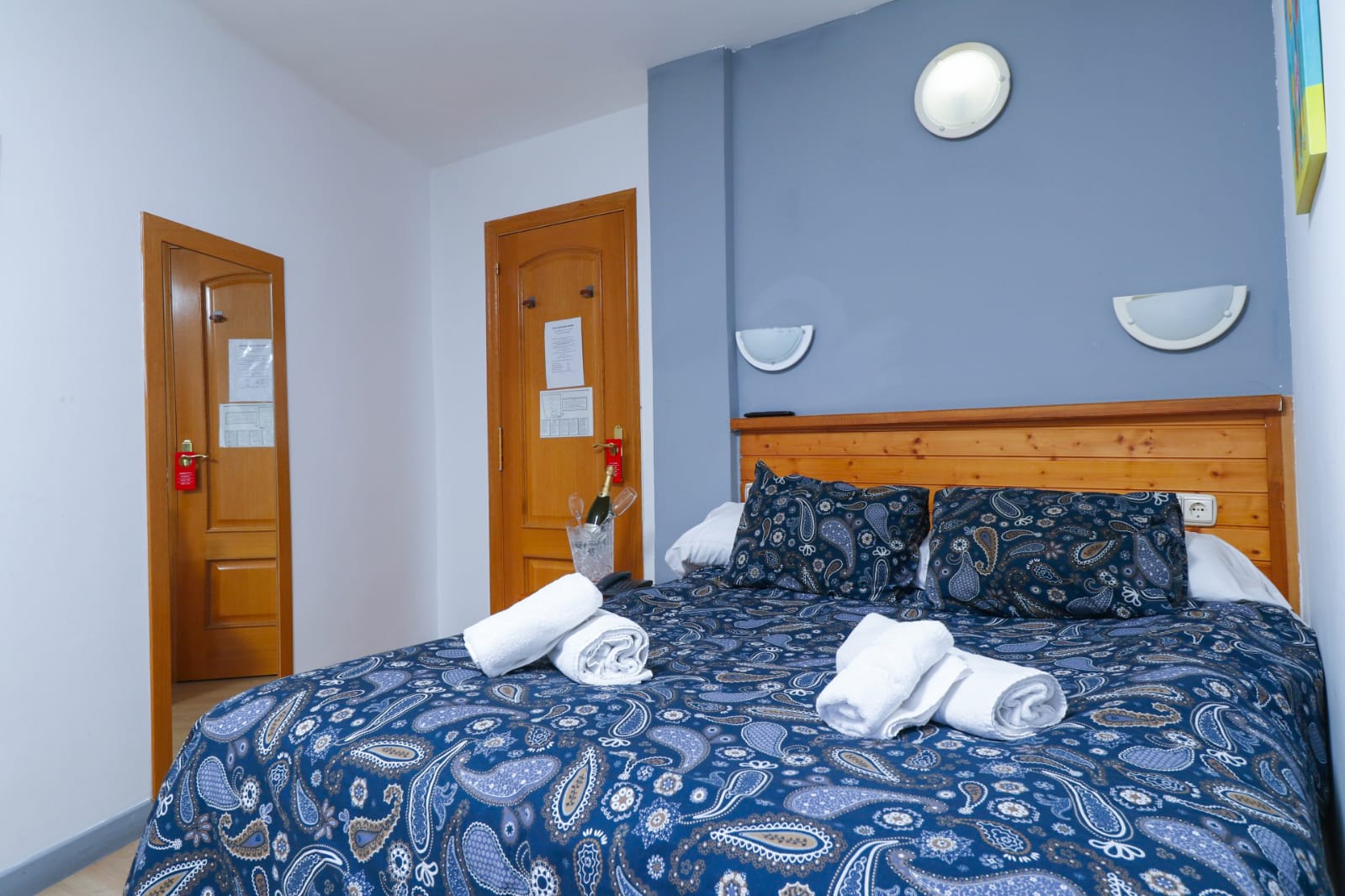 Double or Twin Standard