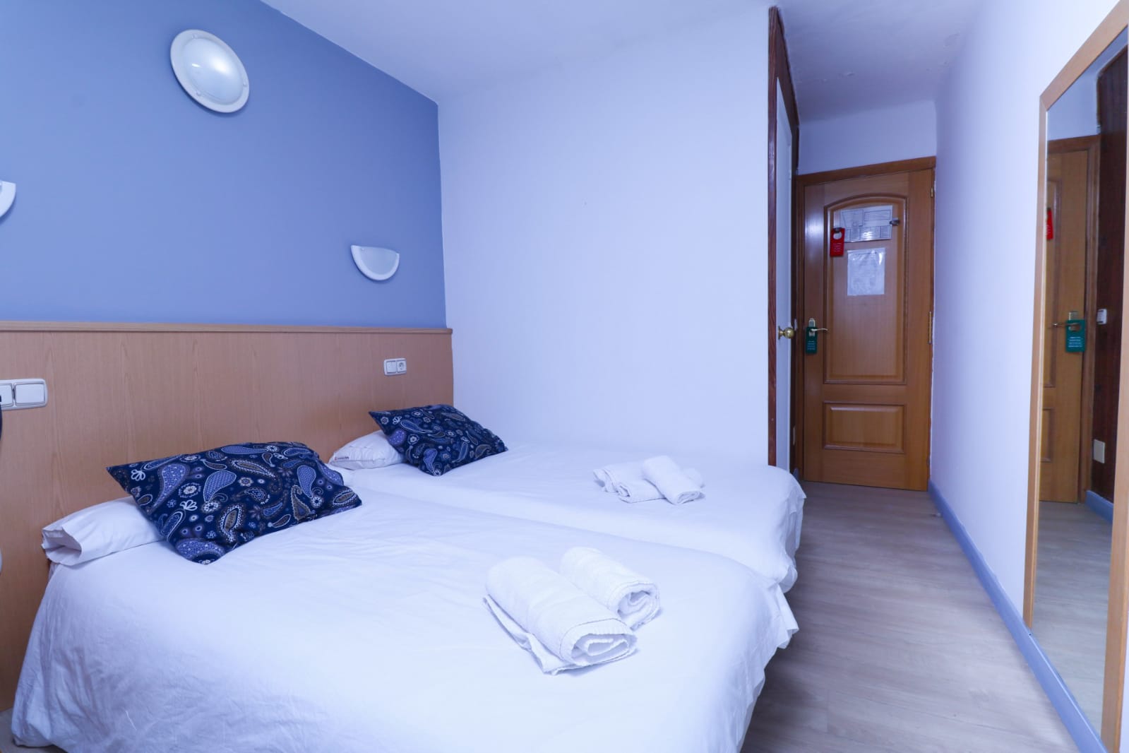 Double or Twin Standard