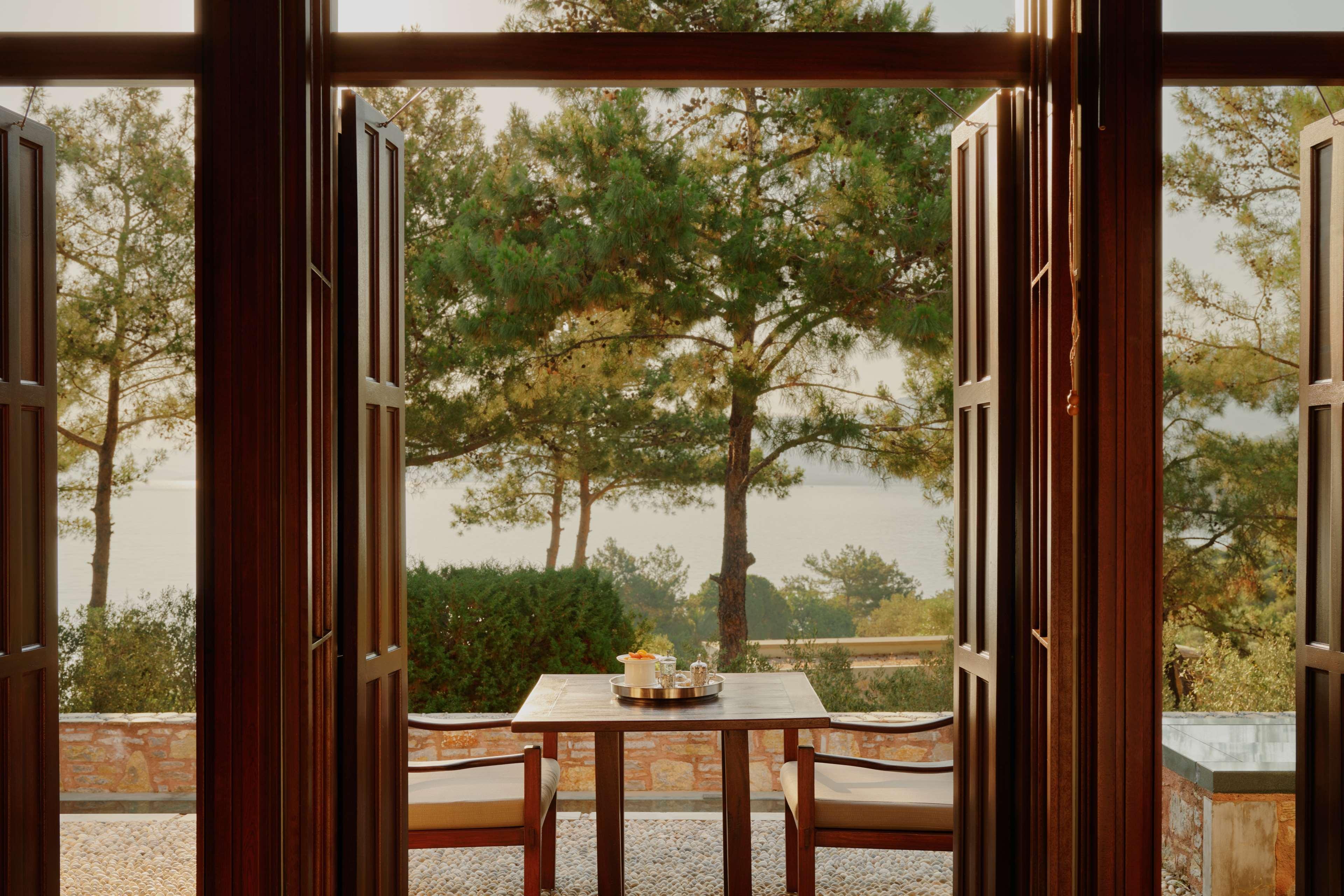 Room Deluxe Sea View