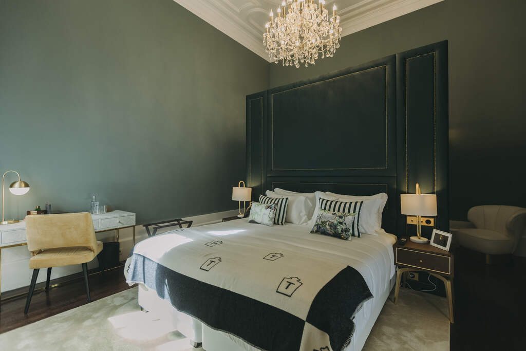 Double or Twin Deluxe Executive