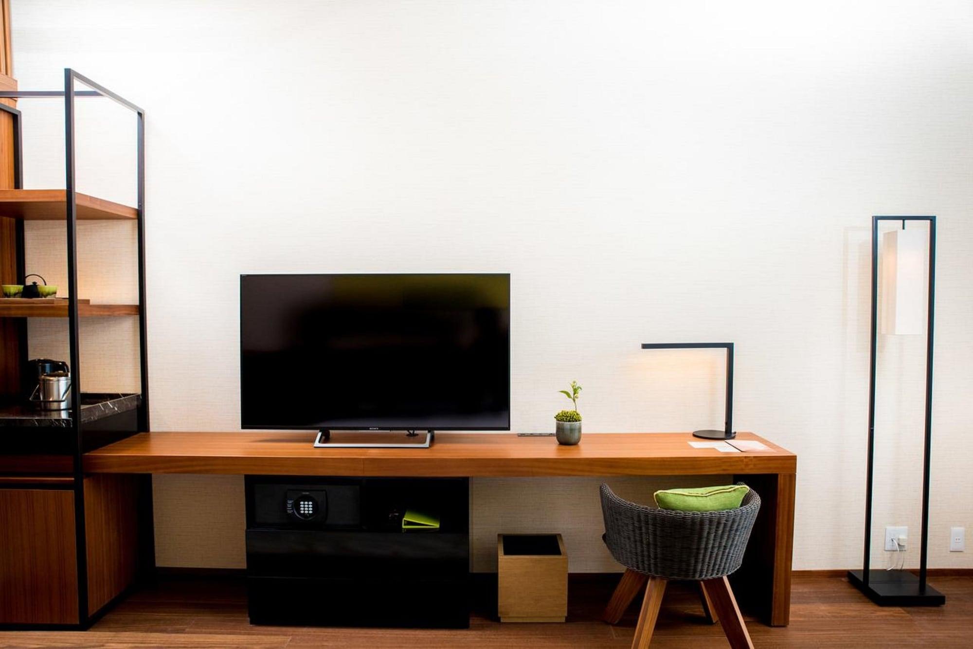 Family Room Deluxe Two Beds