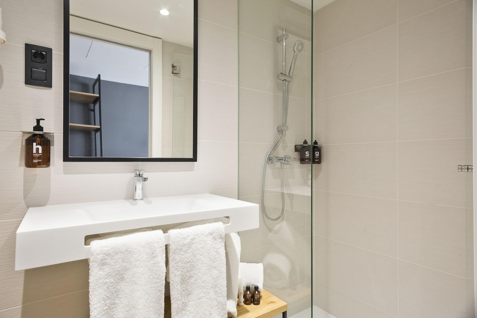 Double Single Superior with Views