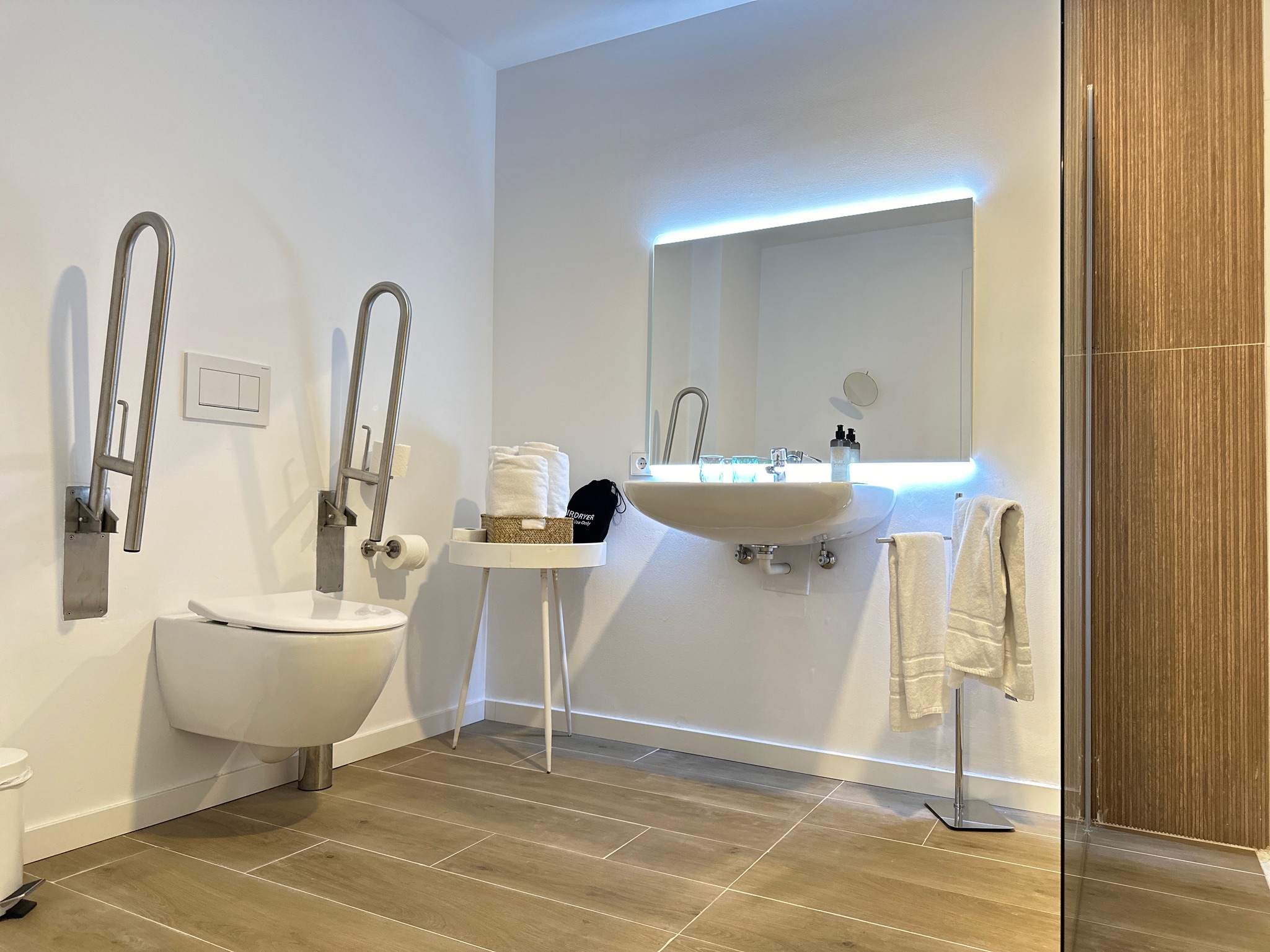 Double or Twin Standard