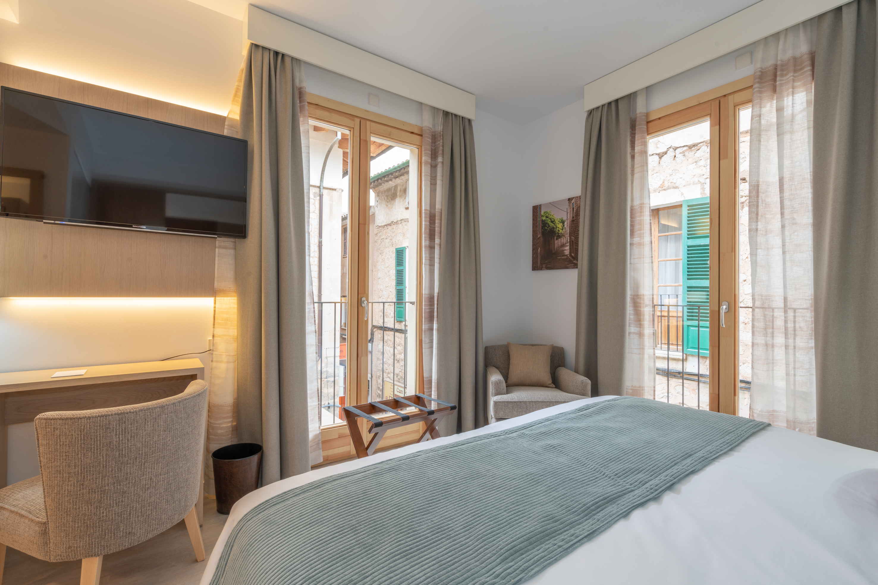 Double or Twin Superior