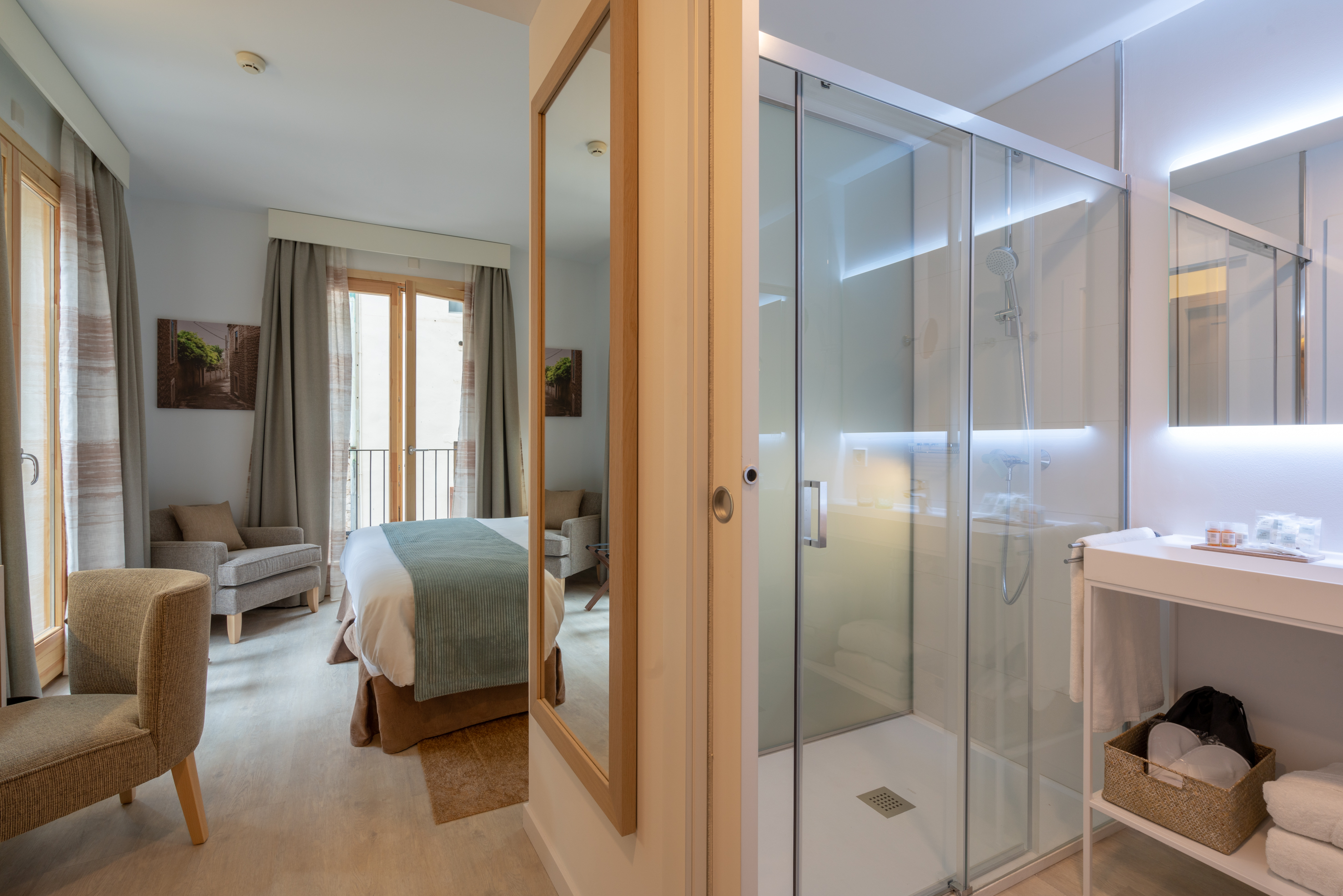 Double or Twin Superior