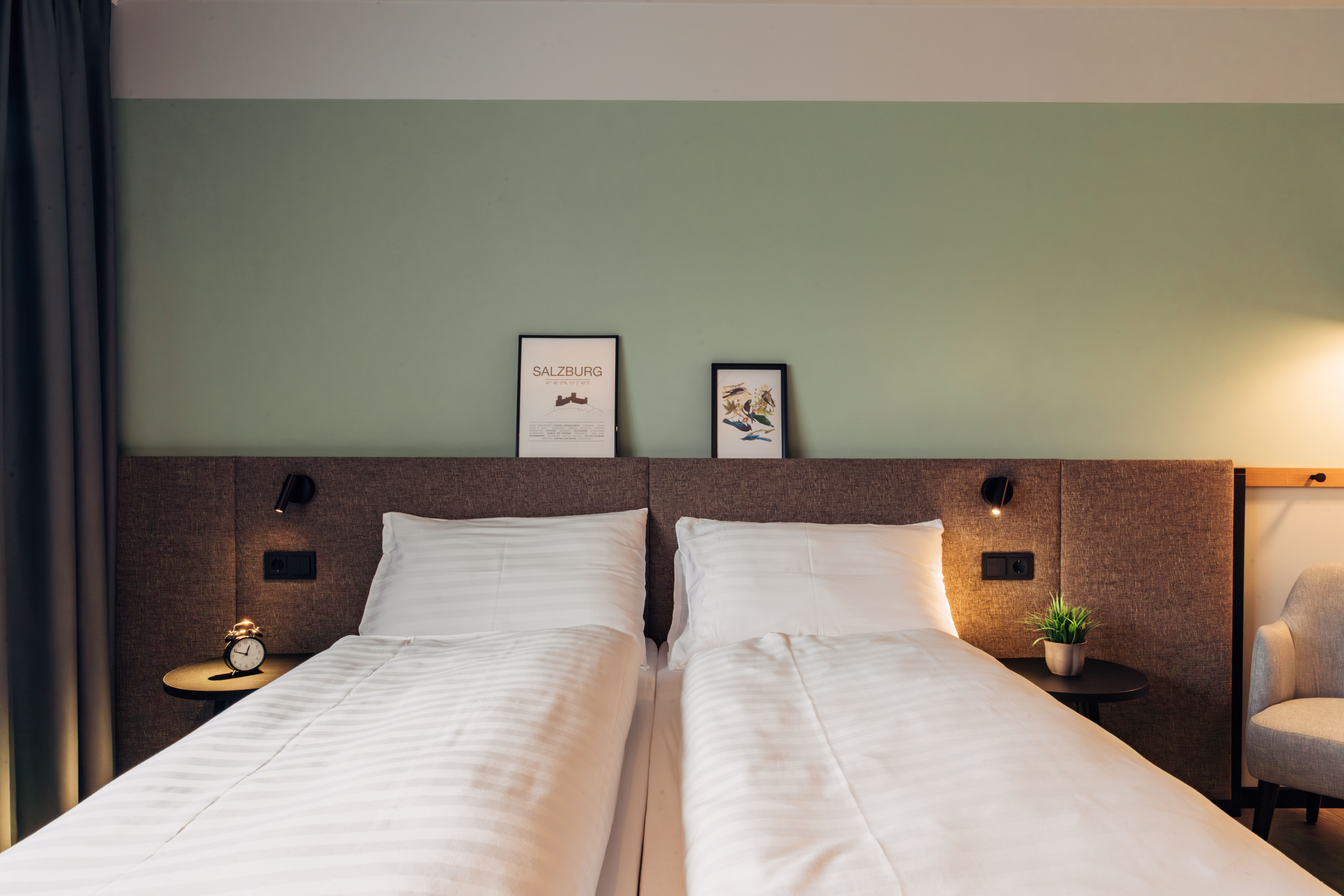 Double or Twin Standard