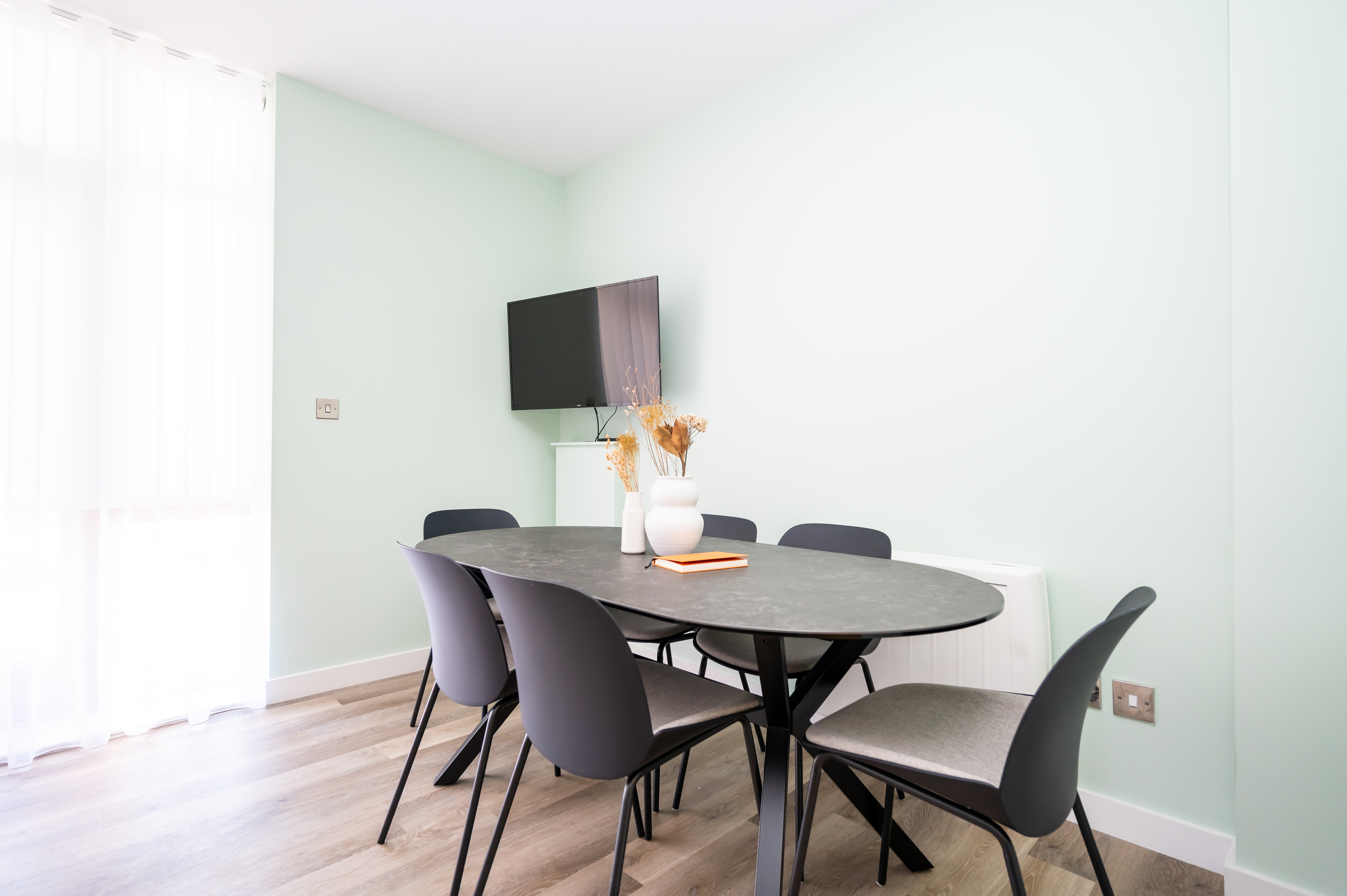 Apartment Three Bedrooms