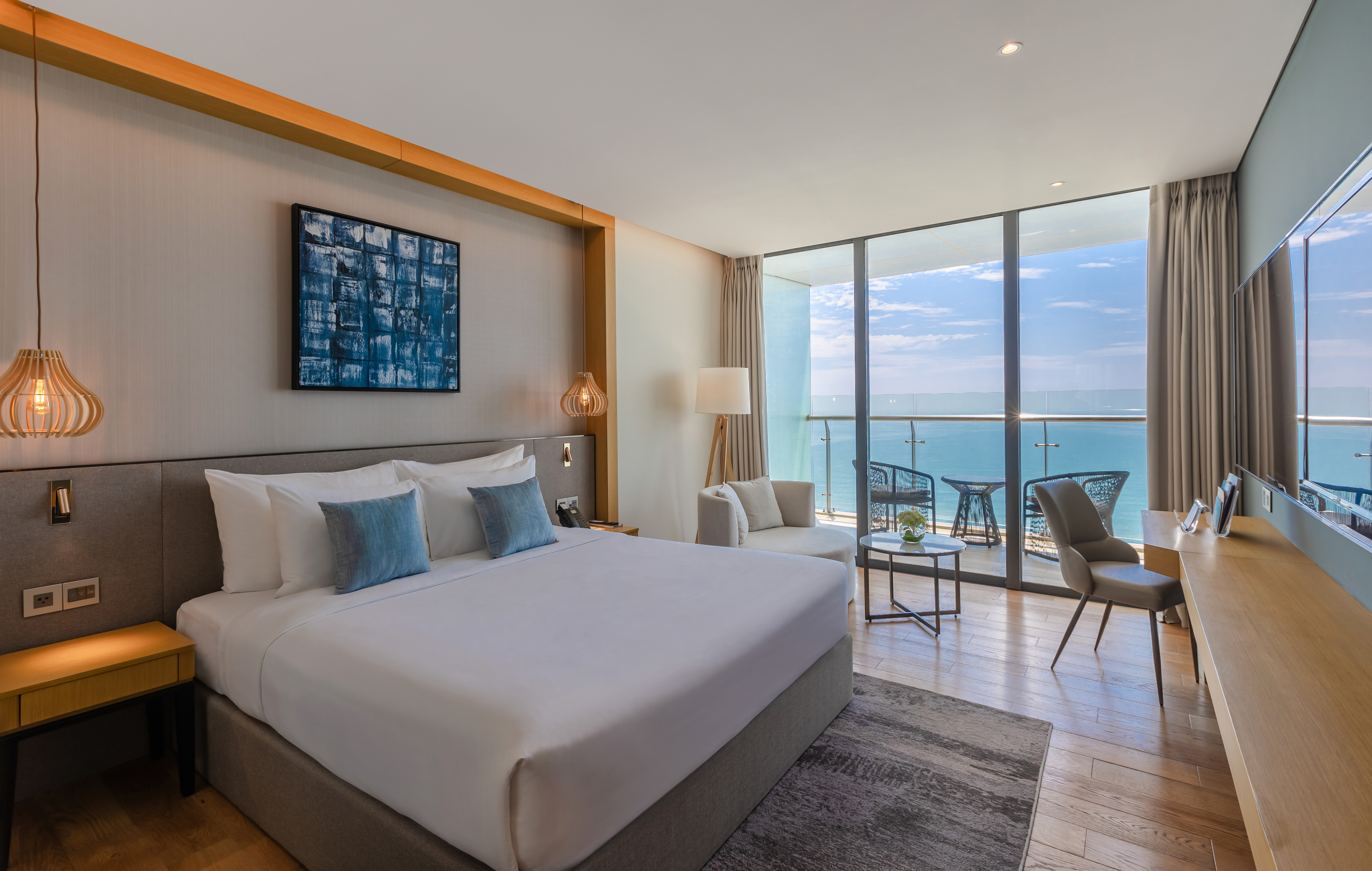 Double Superior Ocean View