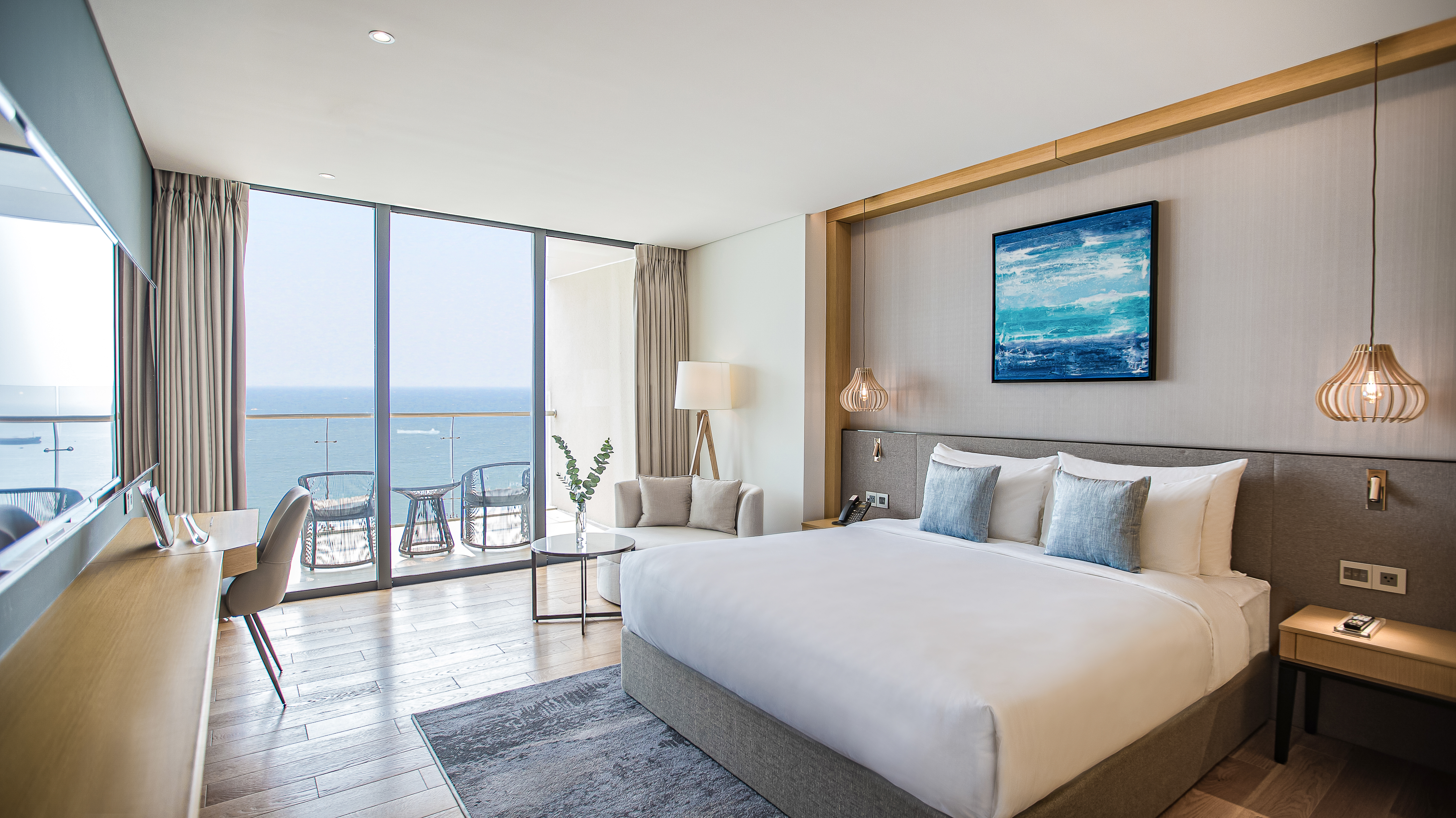 Double Superior Ocean View