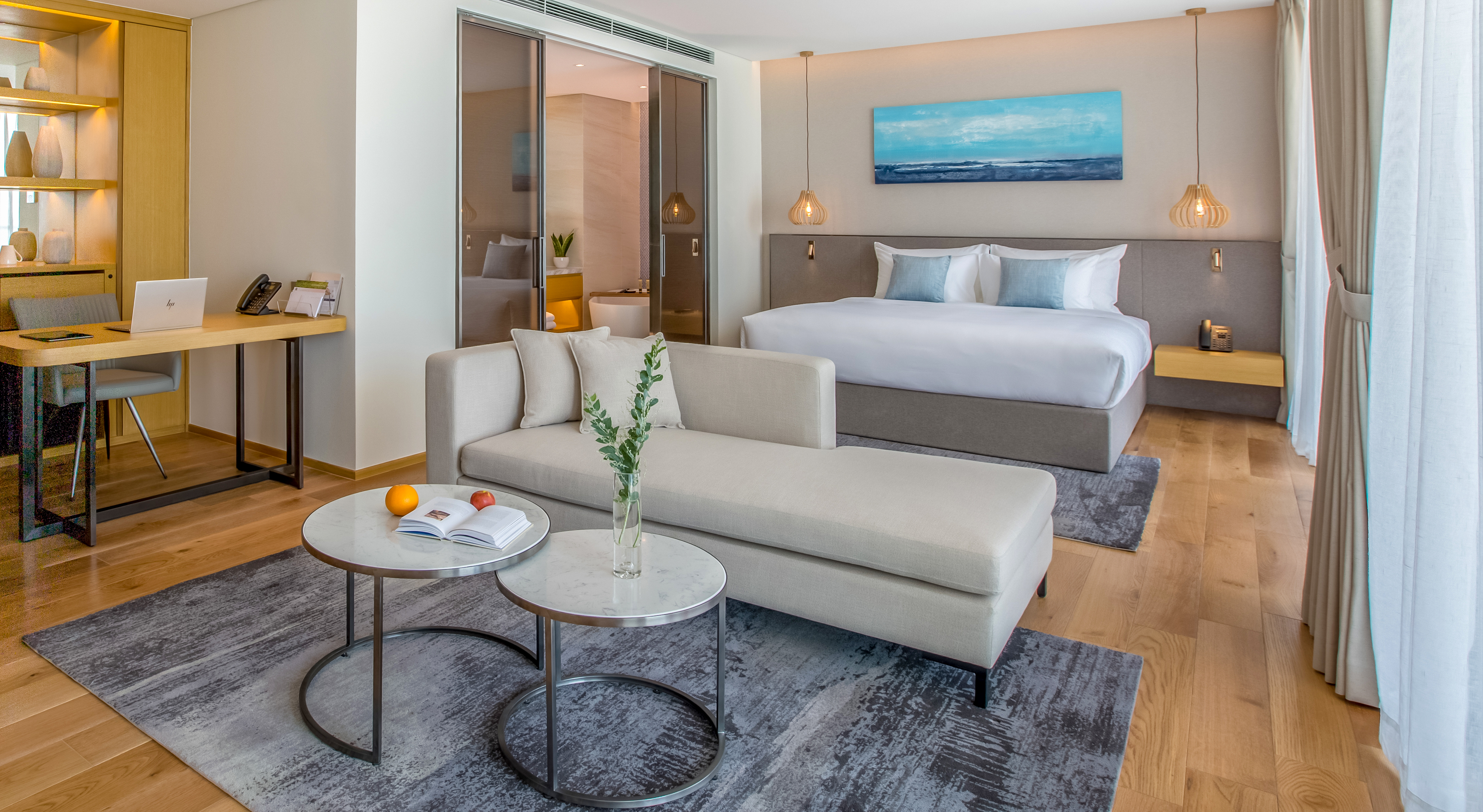 Junior Suite Ocean View King Bed