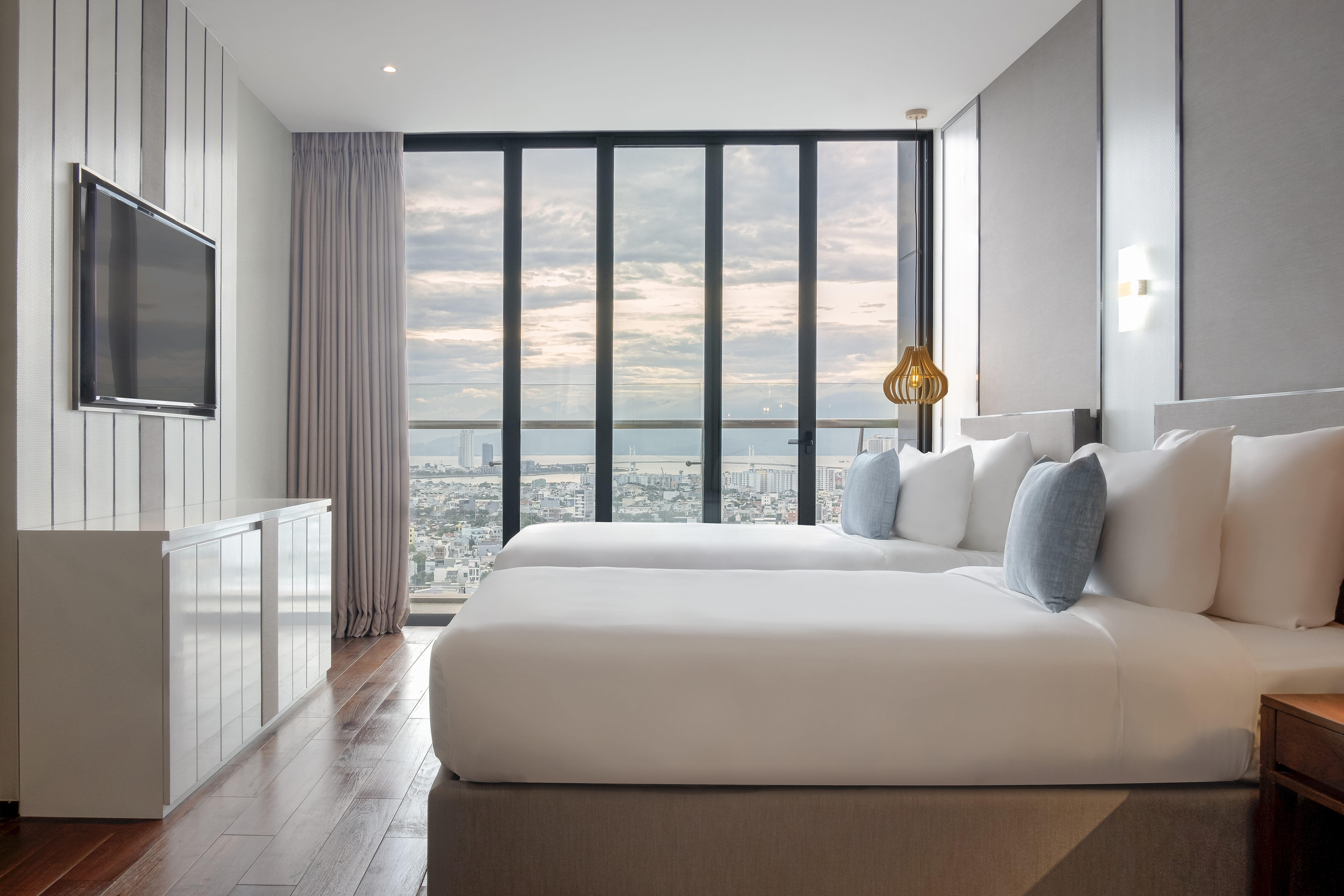 Suite Executive City View