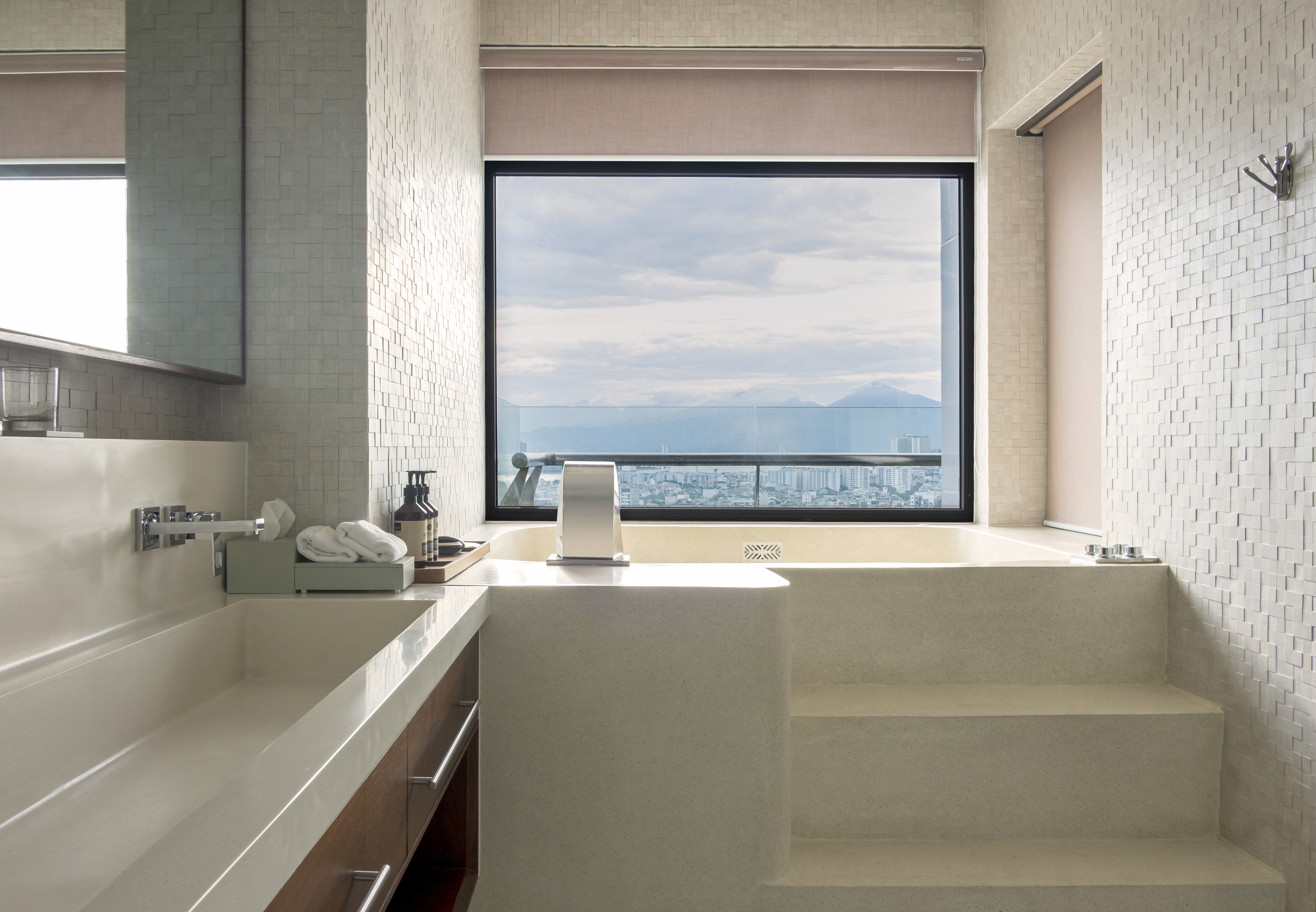 Suite Executive City View