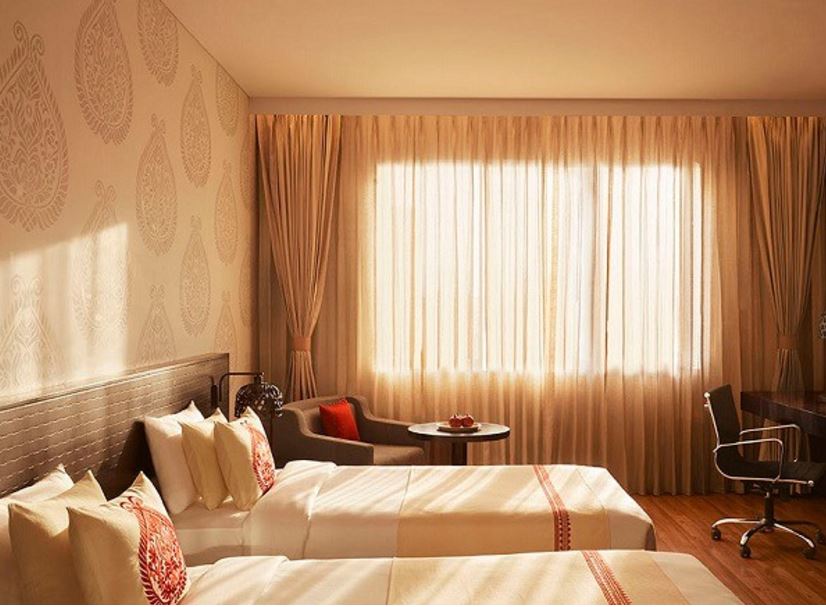 Twin Deluxe with Views