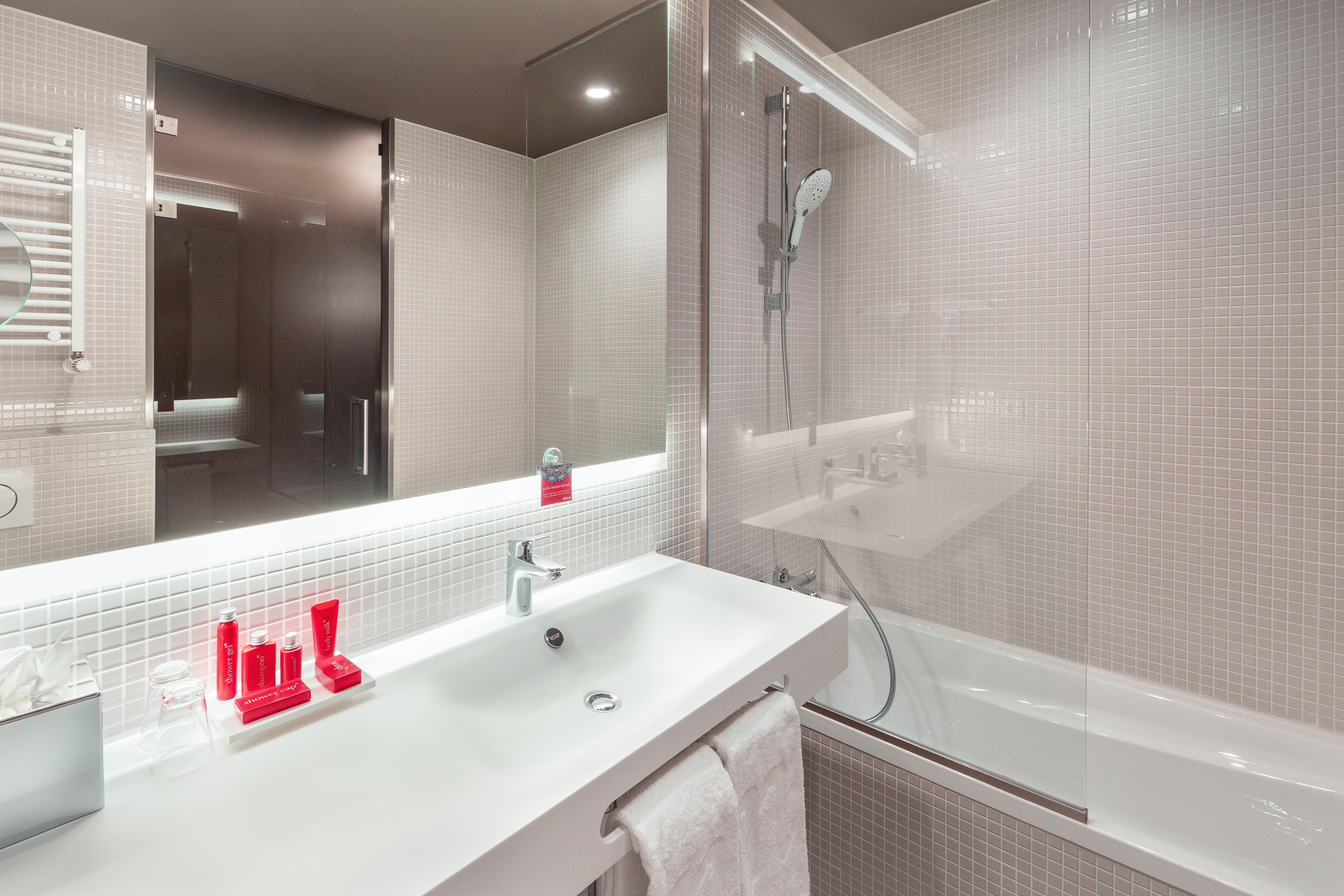 Double Superior with Views