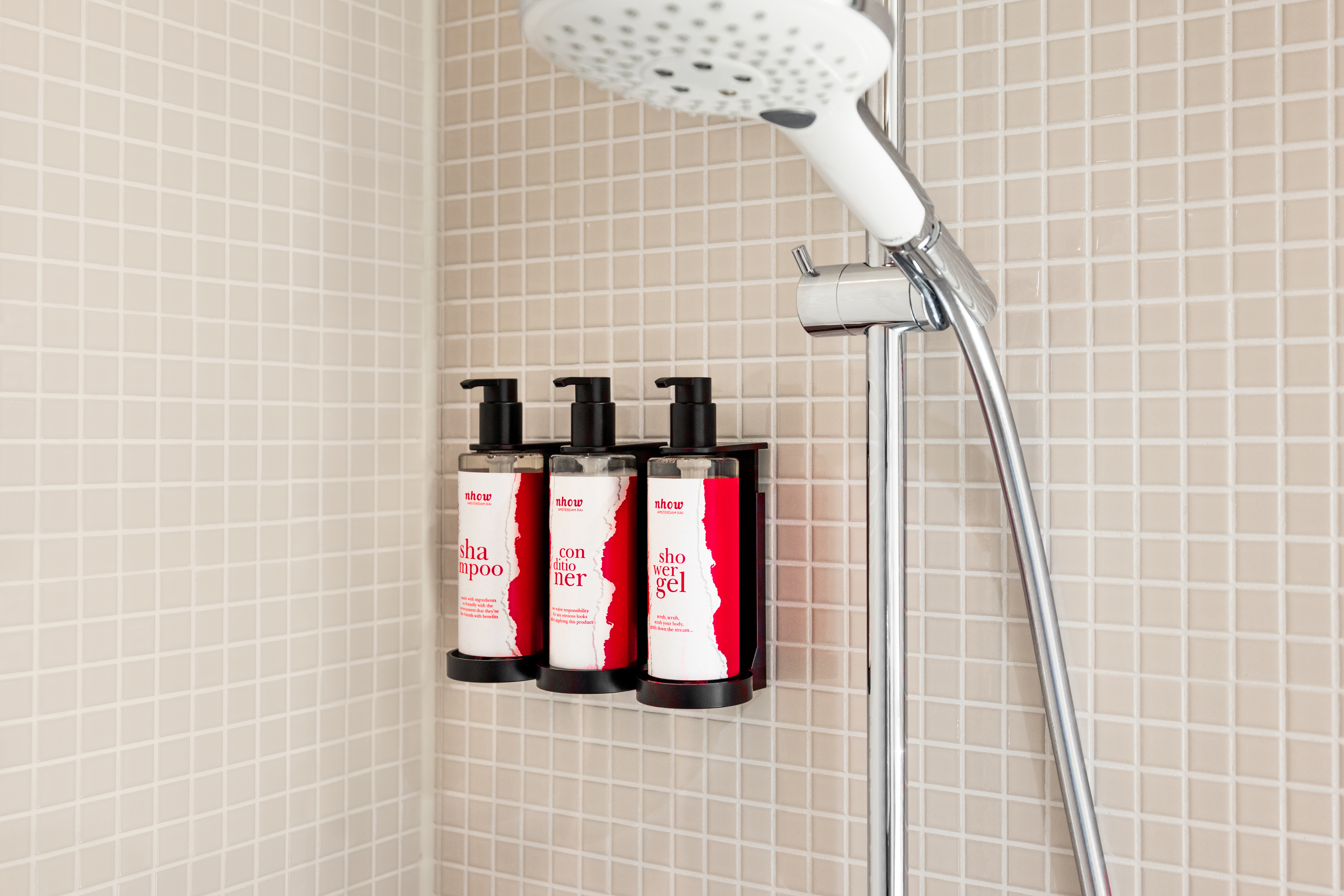 Single Superior with Views