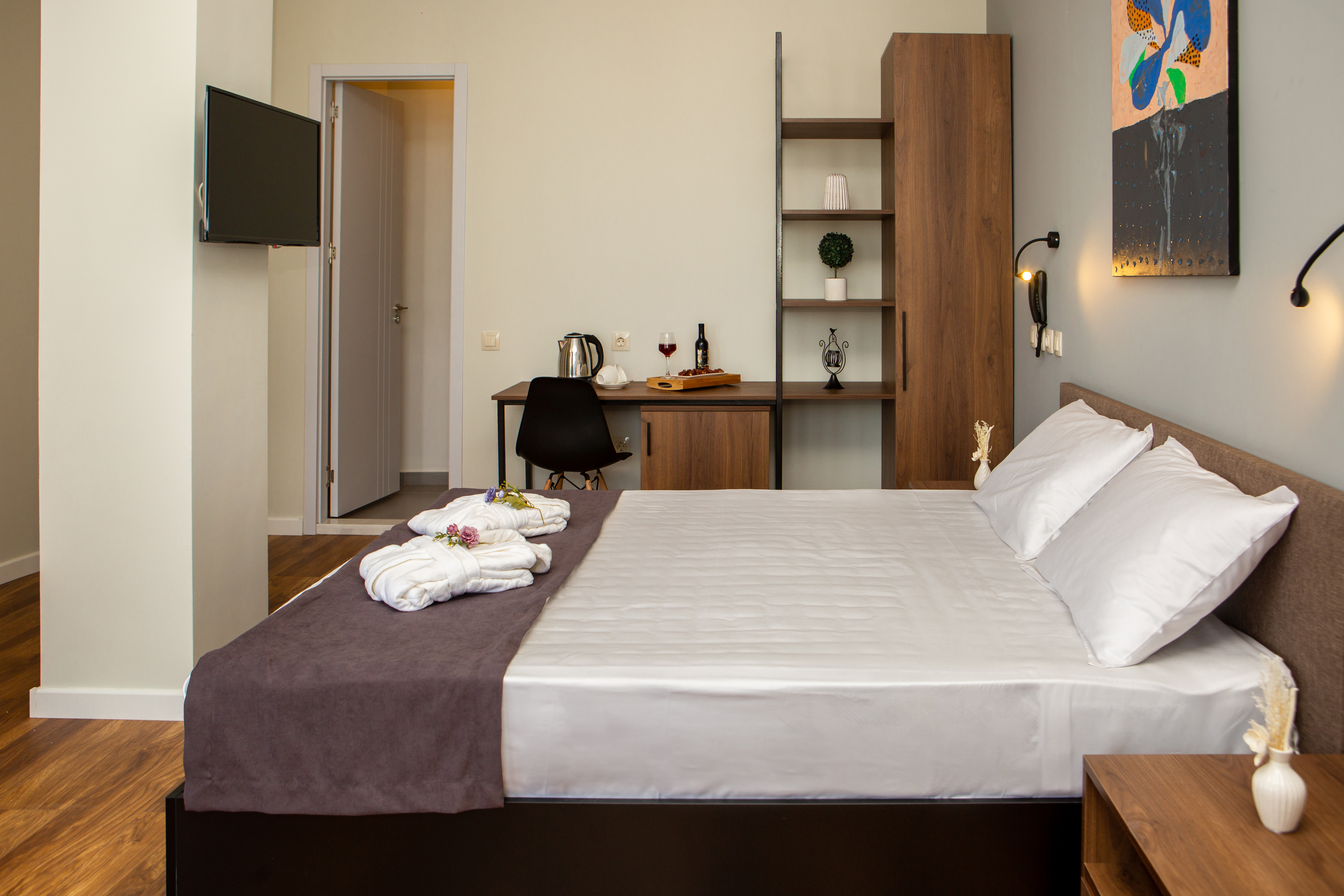 Double Single City View