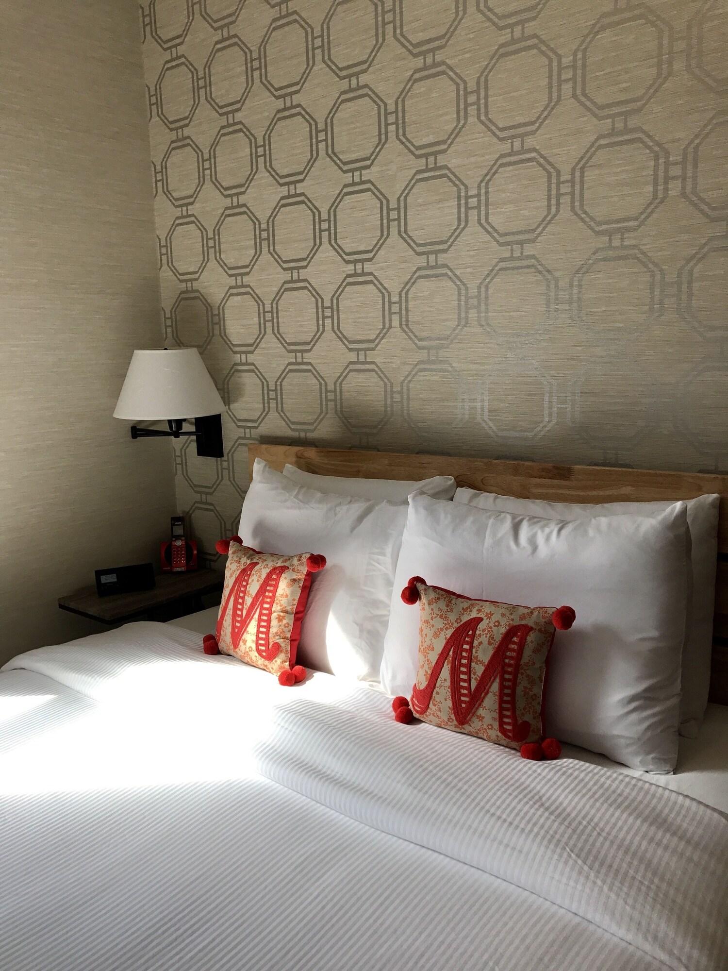 Double Queen Size Bed