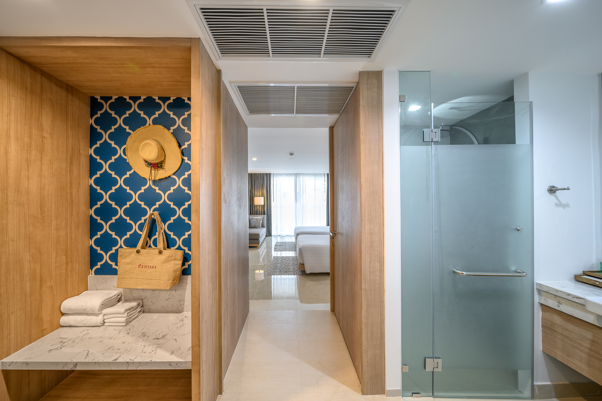 Twin Deluxe with Terrace