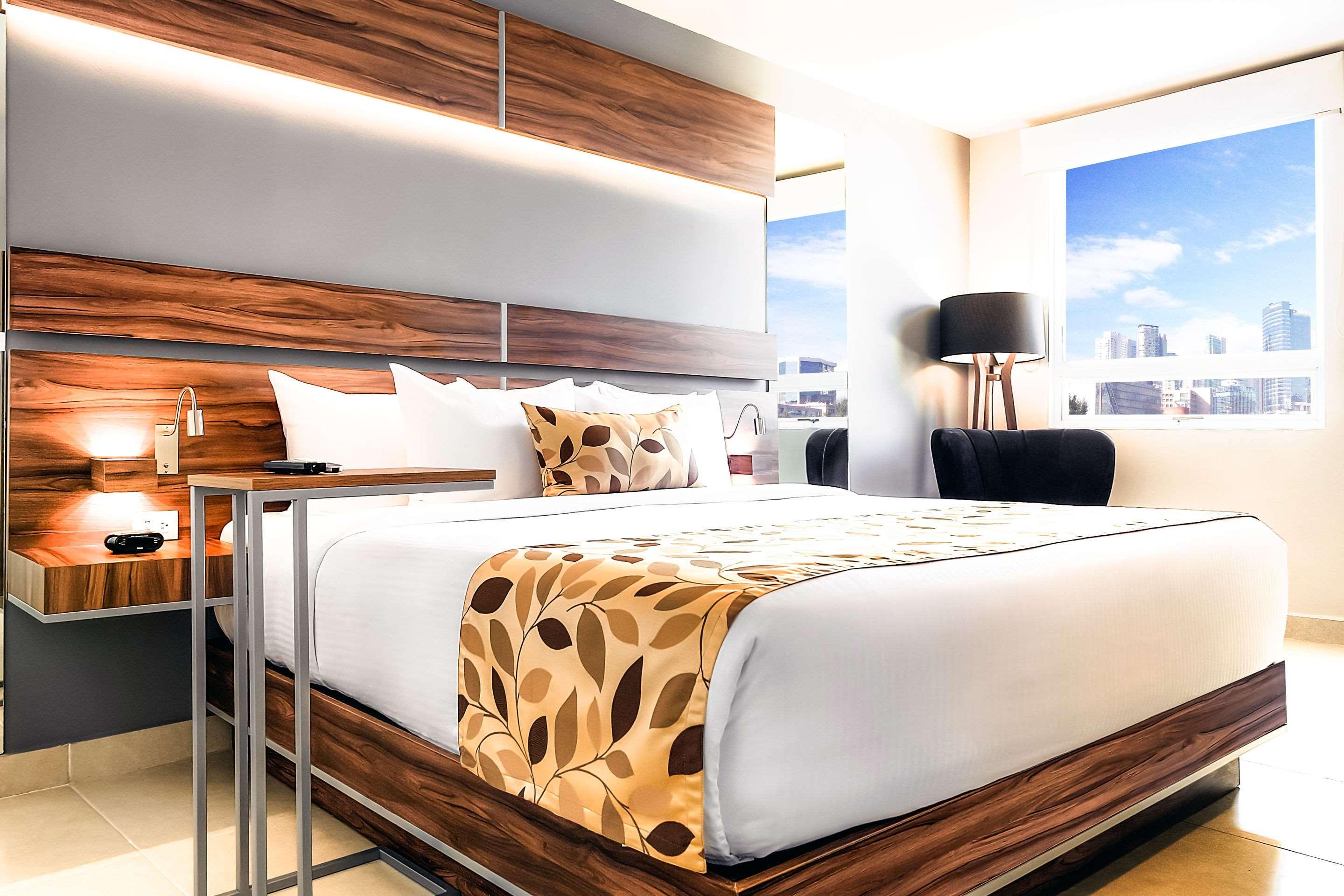 Double Queen Size Bed