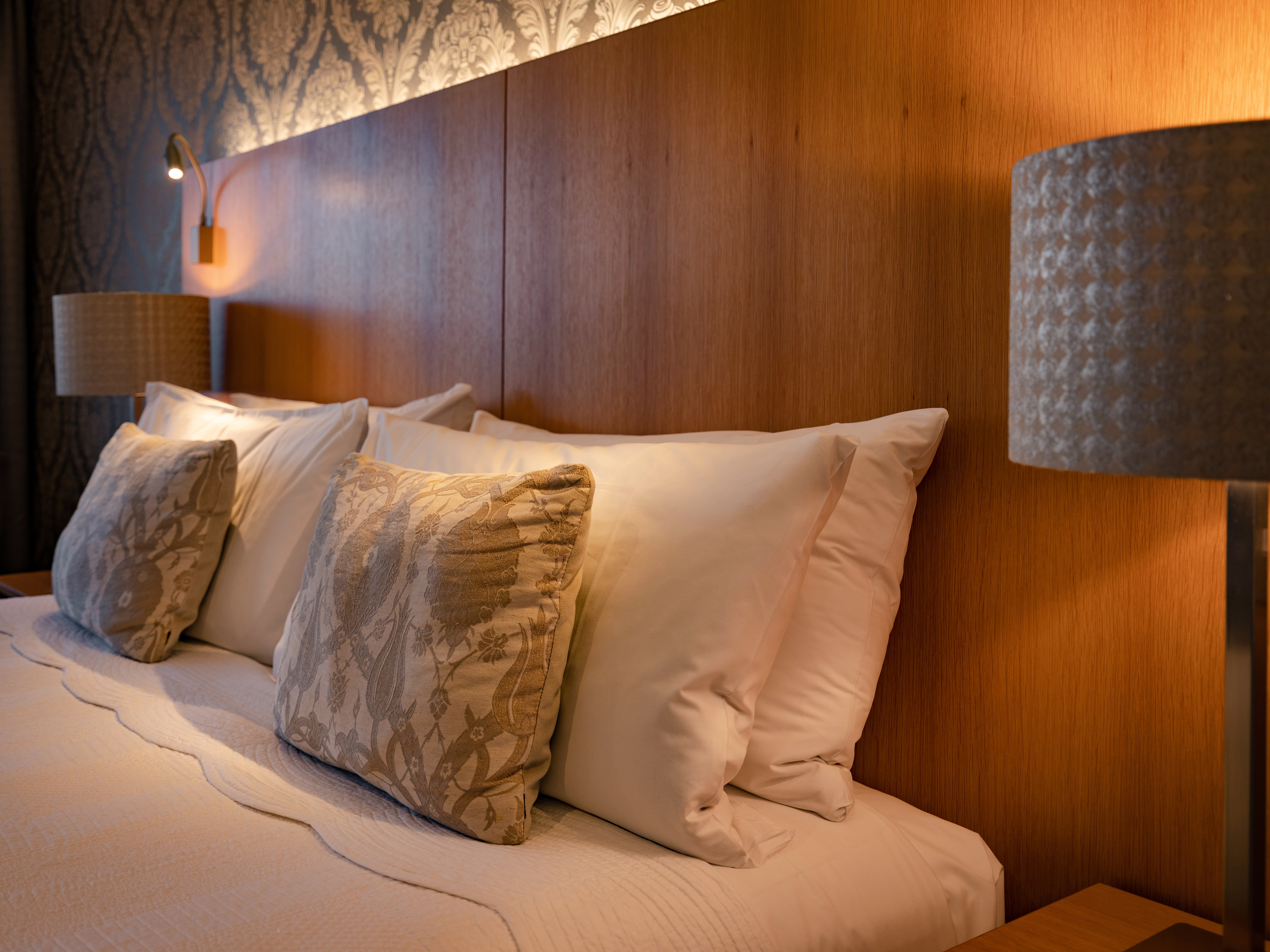 Double or Twin Deluxe