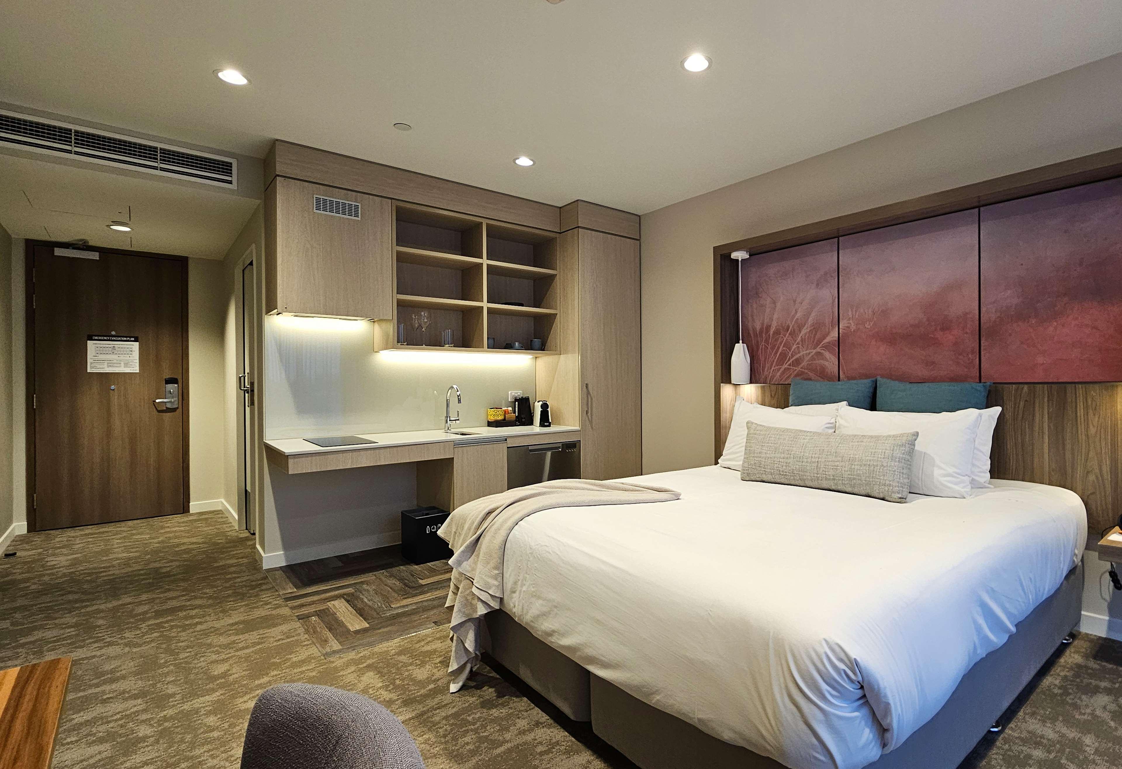 Double Accessible King Size Bed