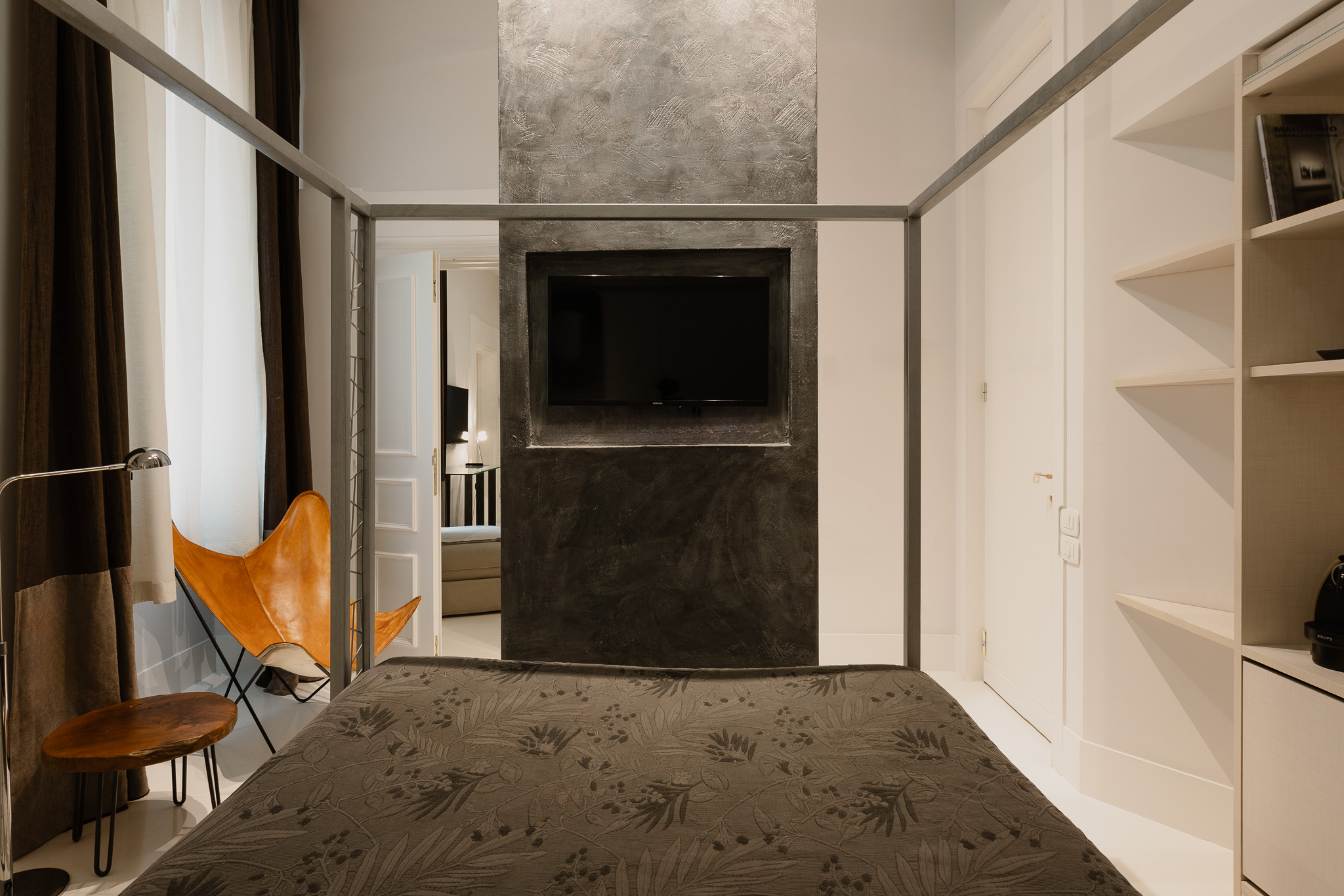 Apartment Capacity 9