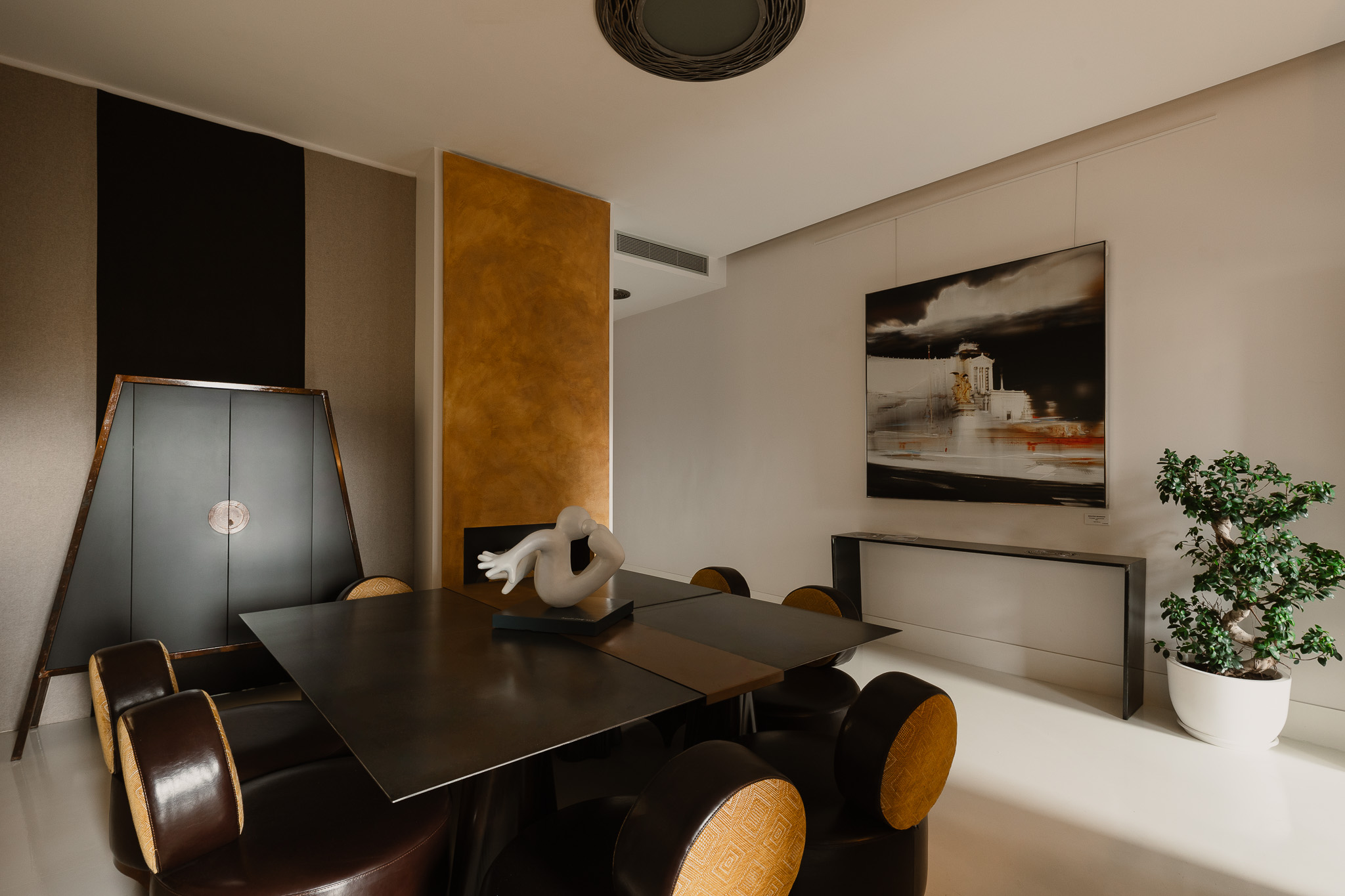 Apartment Capacity 9