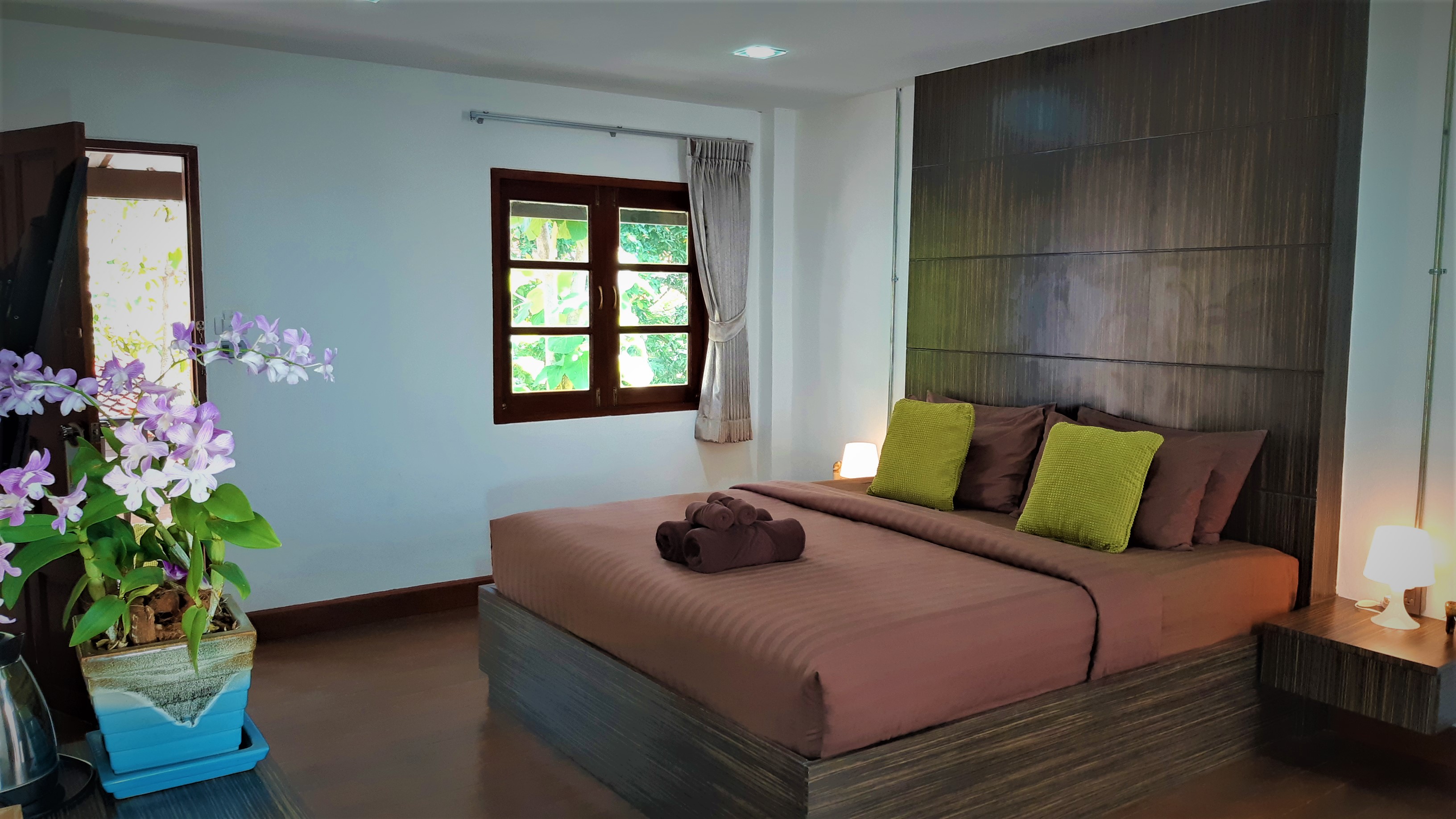 Double Superior King Bed