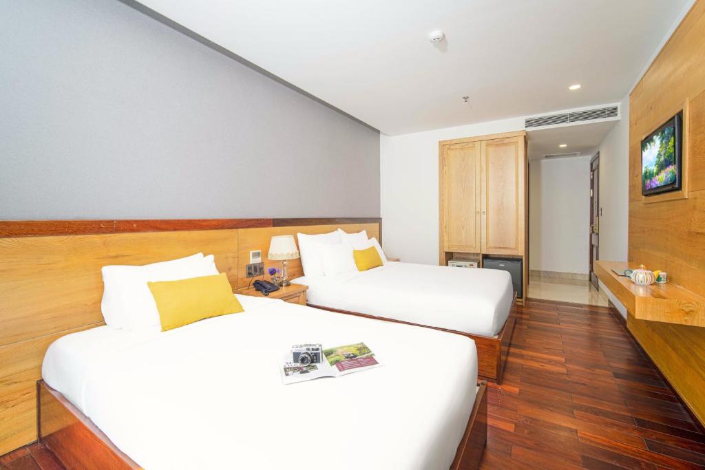 Family Room City View