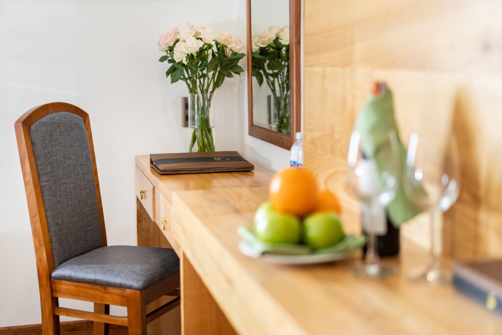 Double or Twin Inner-superior