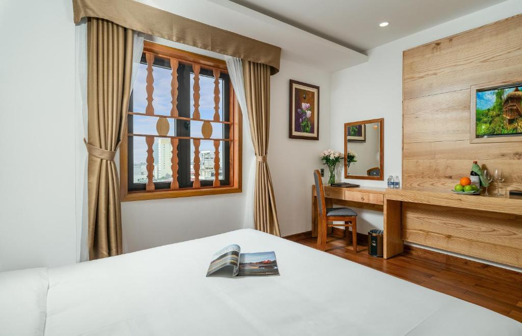 Double or Twin Deluxe City View