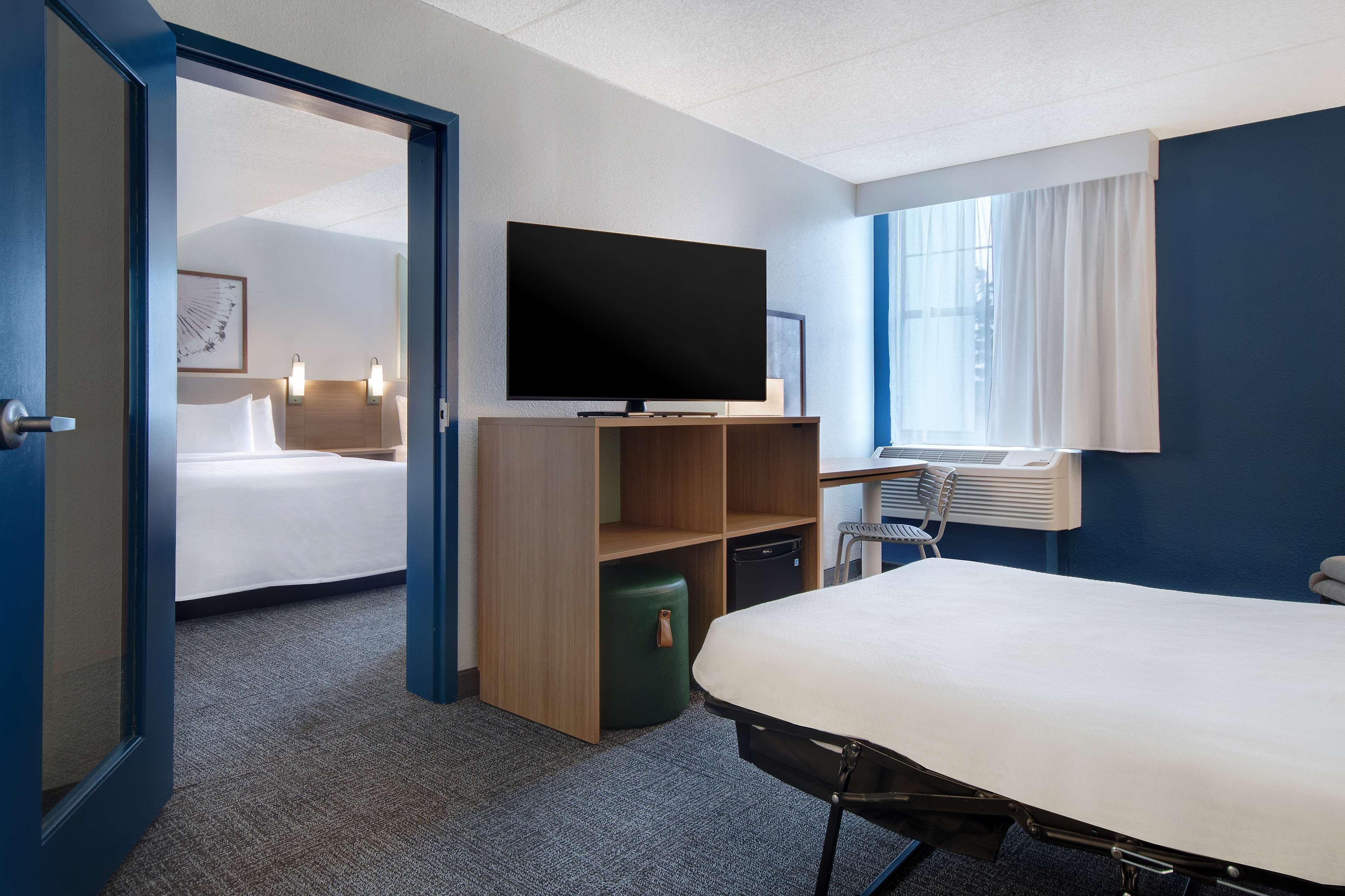 Suite Two Queen Beds