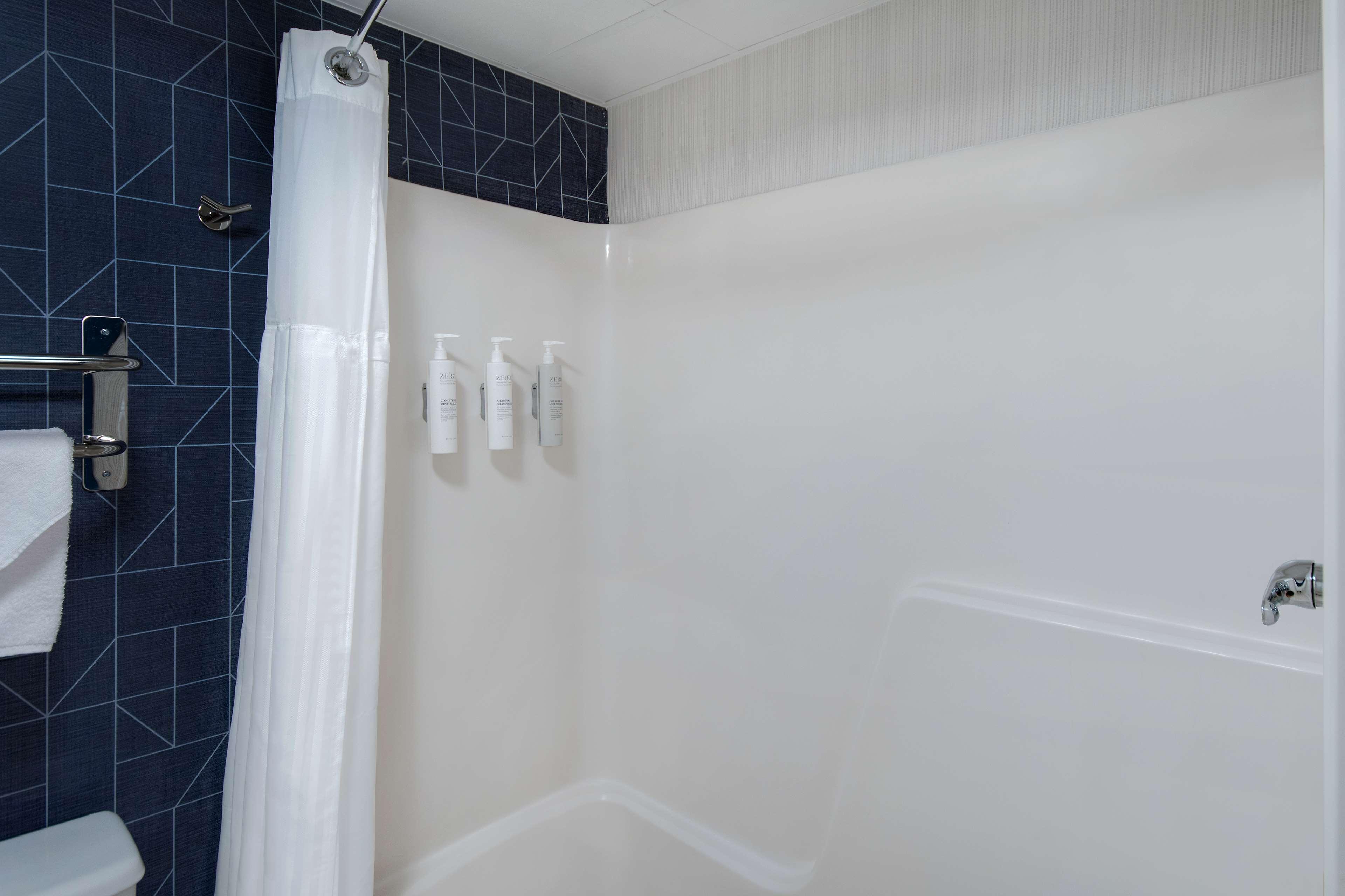 Suite Two Queen Beds