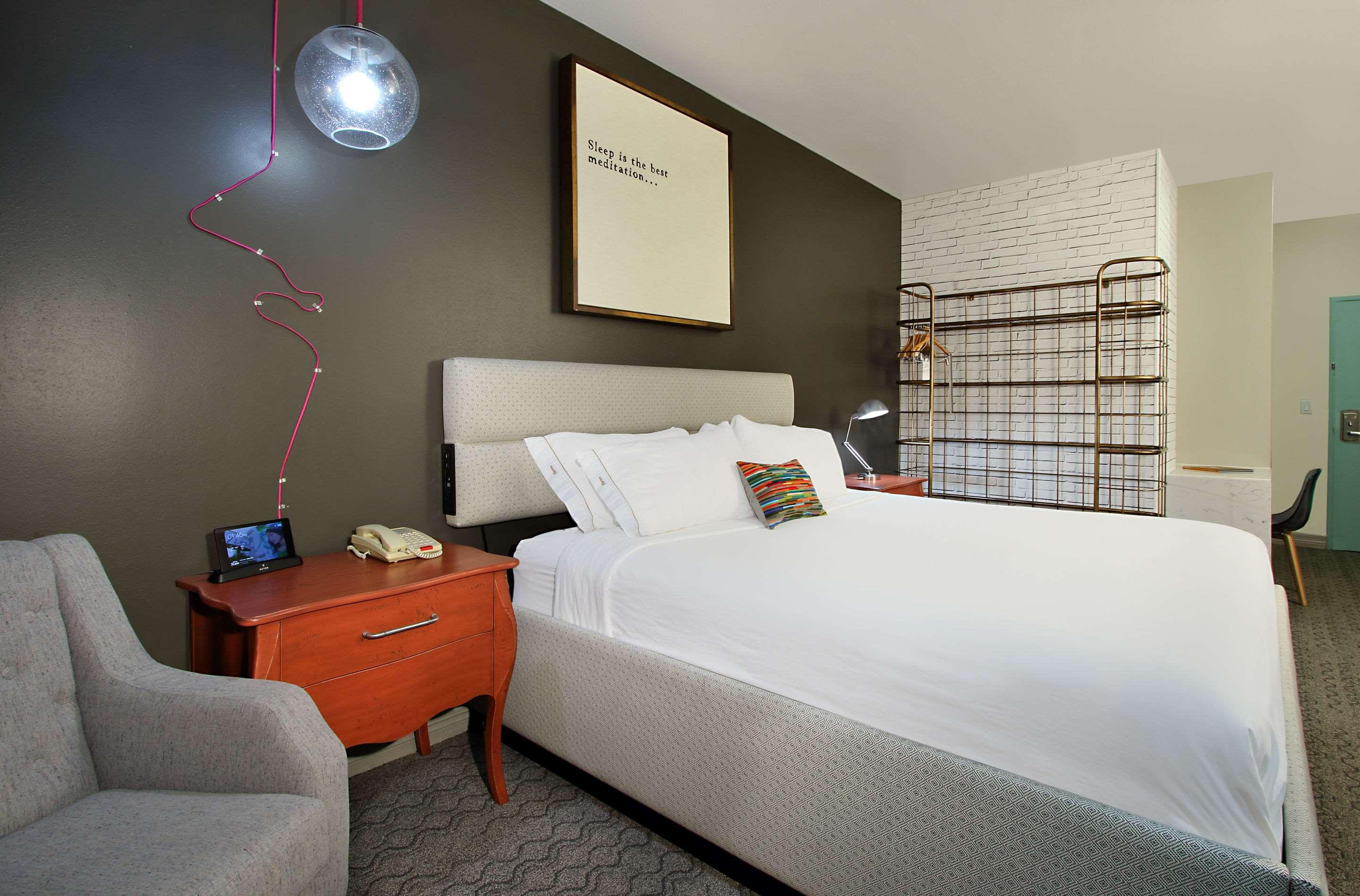 Double King Size Bed