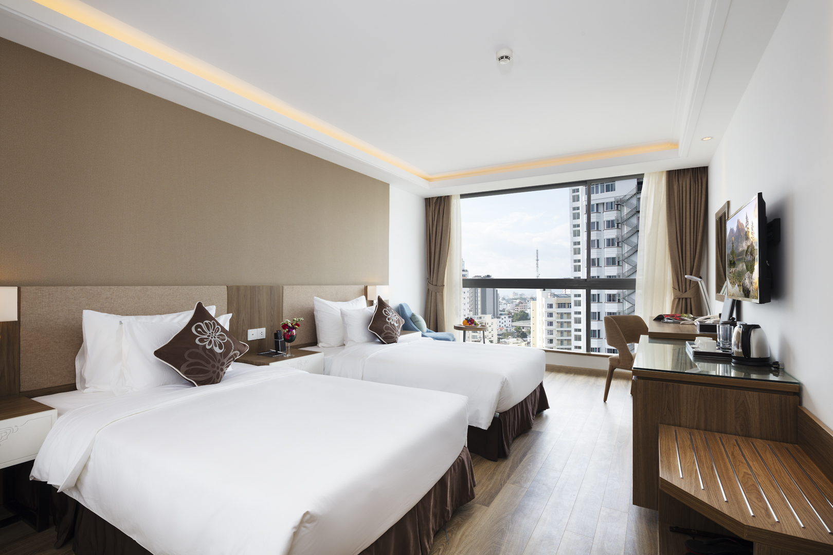 Twin Duplex with Views